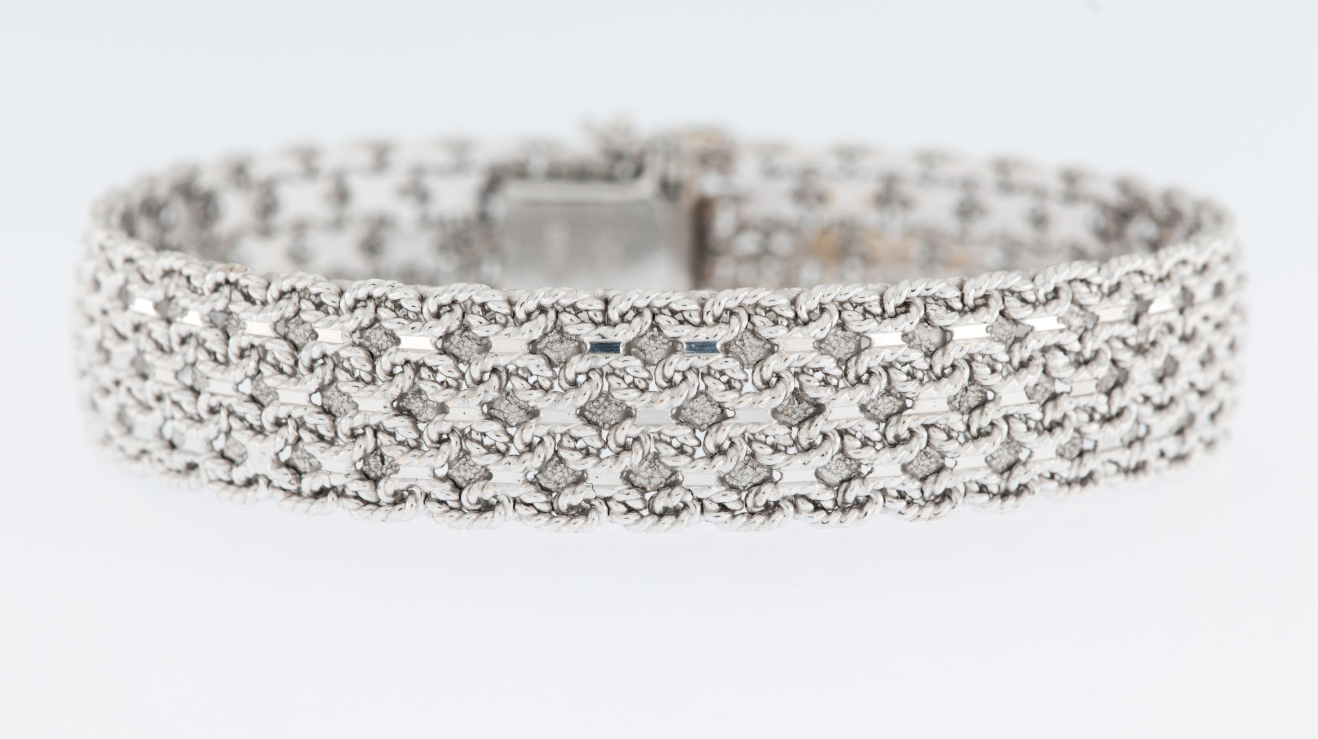 Vintage French 18kt White Gold Bracelet In Good Condition For Sale In Esch-Sur-Alzette, LU