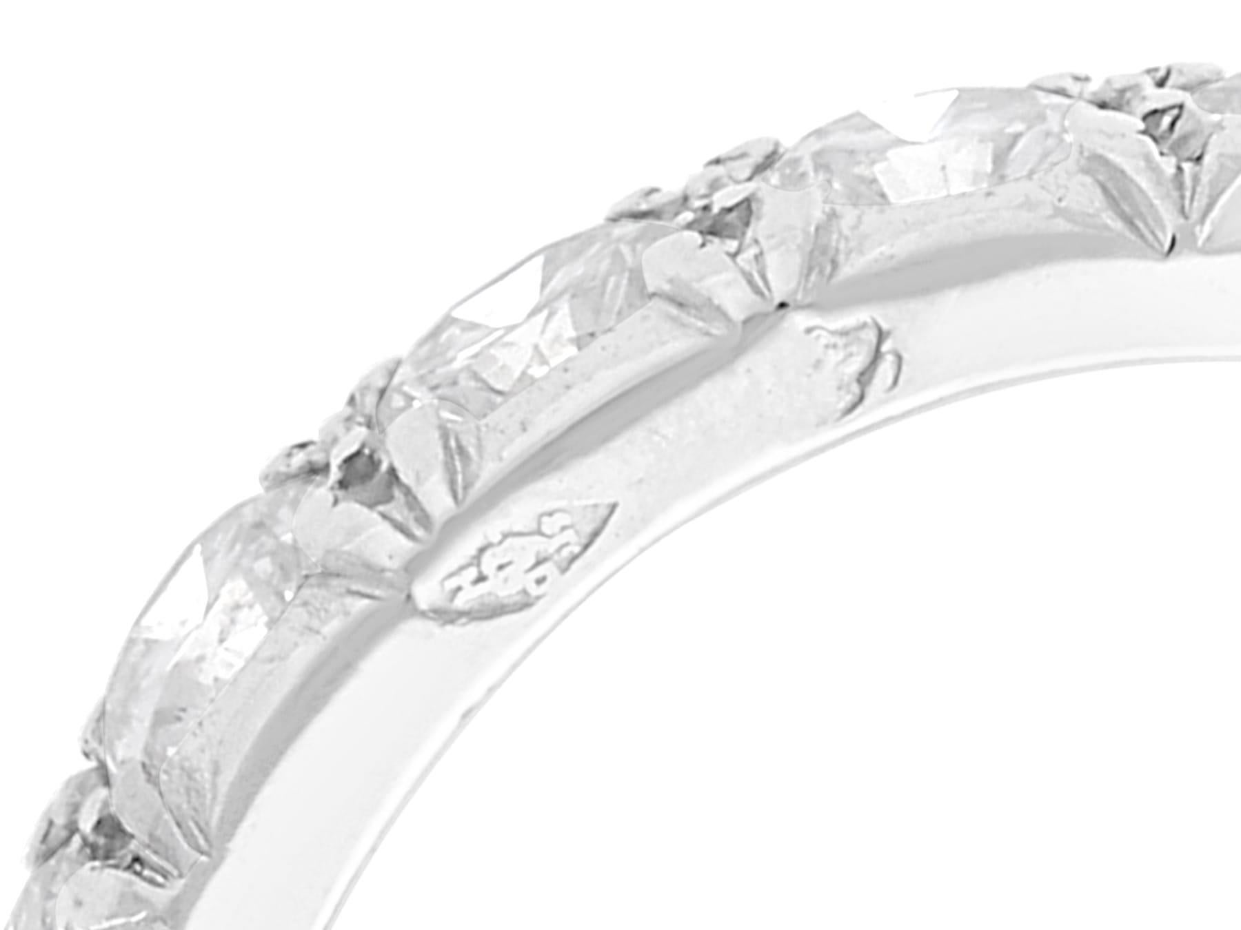 Französischer Vintage-Eternity-Ring aus Platin mit 2,20 Karat Diamant und Platin im Angebot 2