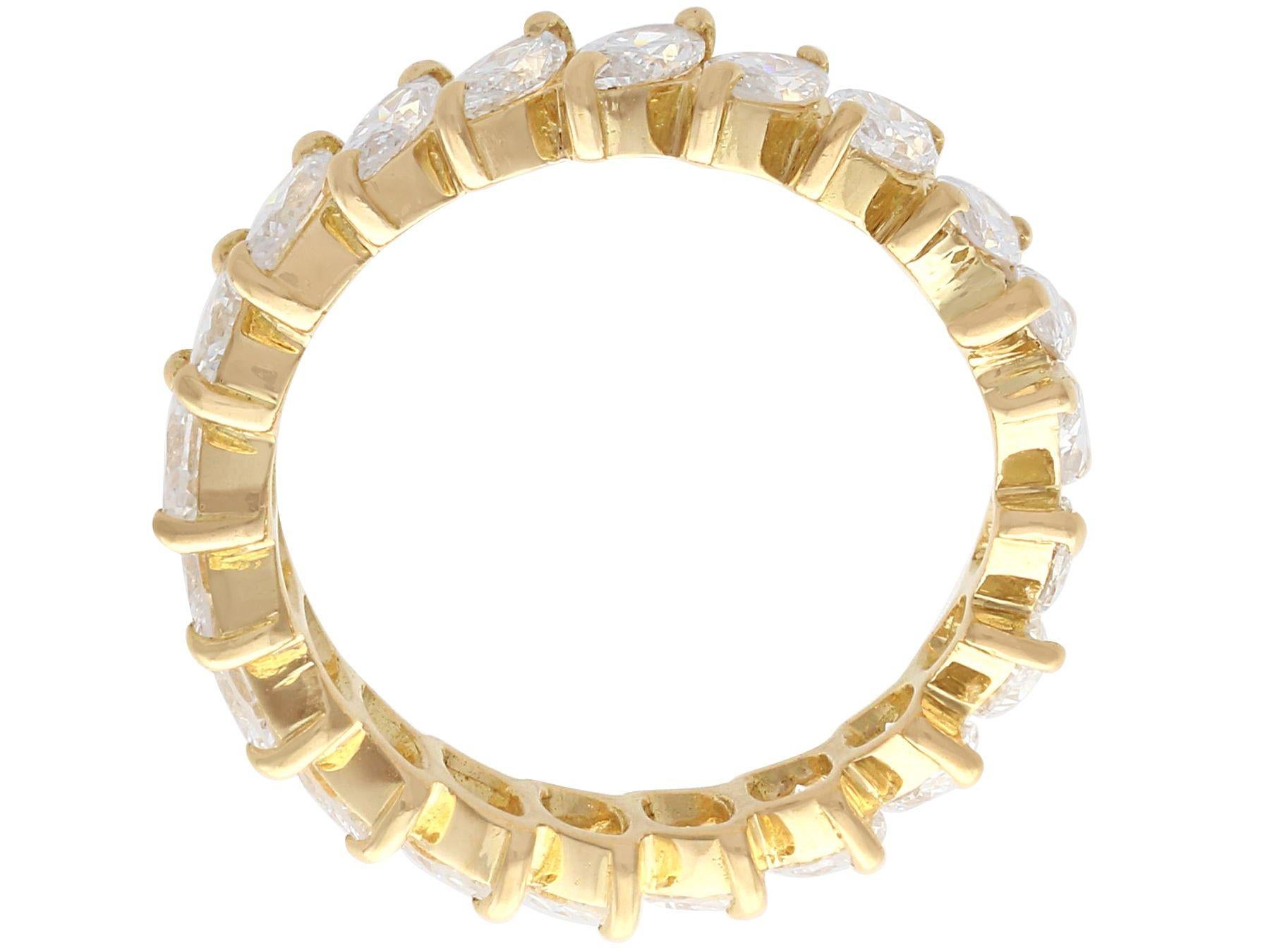 Women's or Men's Vintage French 2.23 Carat Diamond and 18k Yellow Gold Full Eternity Ring For Sale