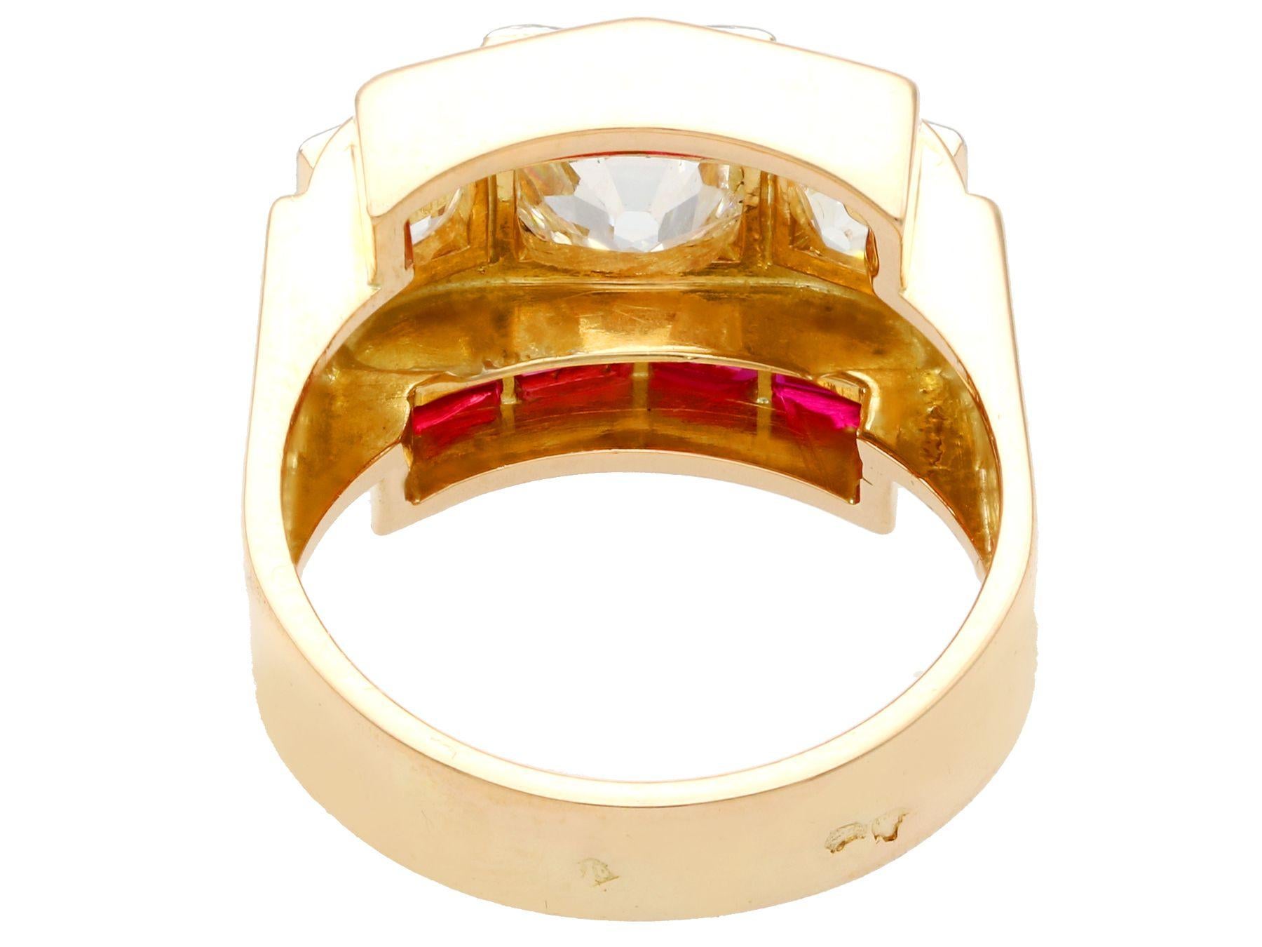 Round Cut Vintage French 2.28 Carat Diamond and Ruby Yellow Gold Cocktail Ring, circa 1940 For Sale