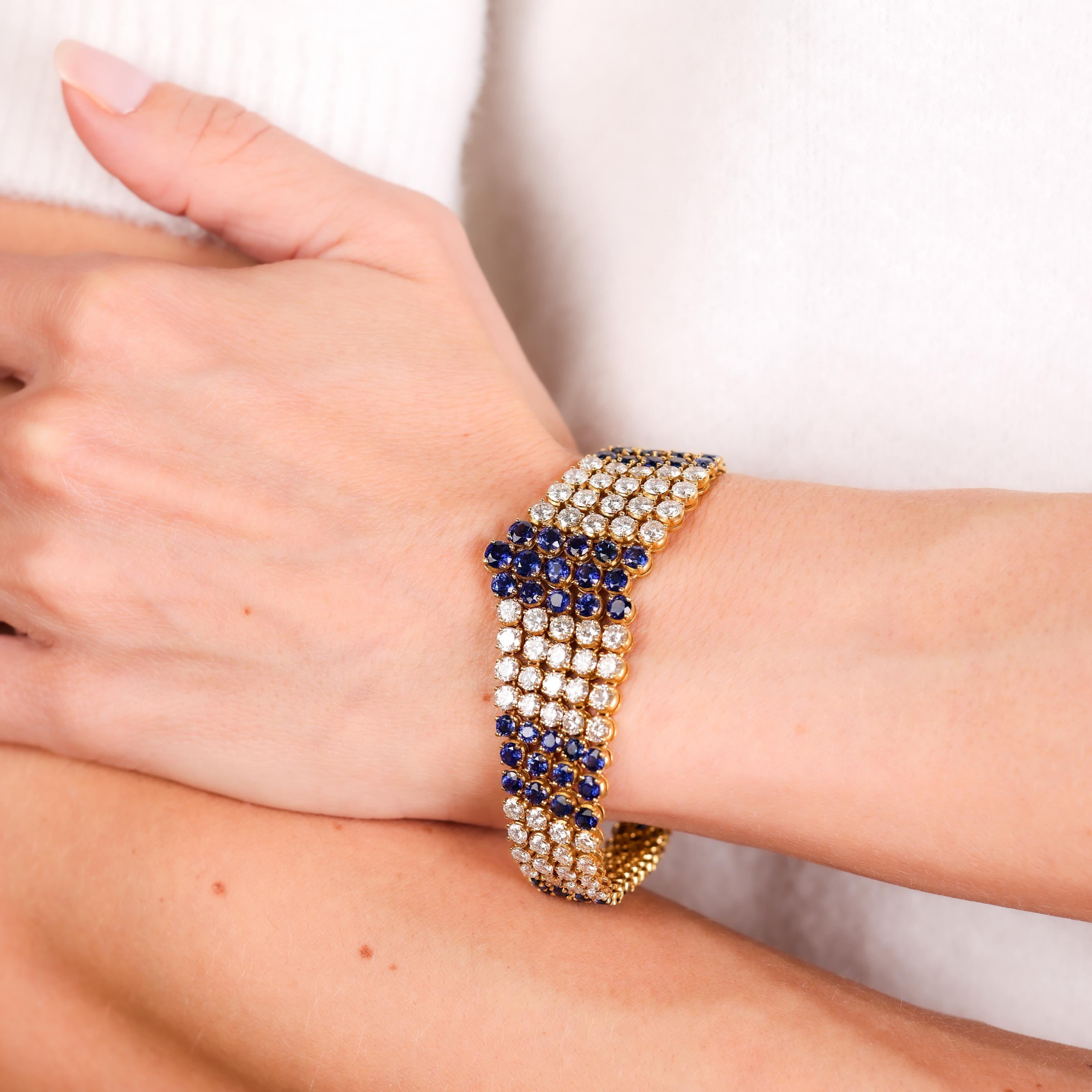 Brilliant Cut Vintage French 25 carat total weight gemstone 18k gold bracelet