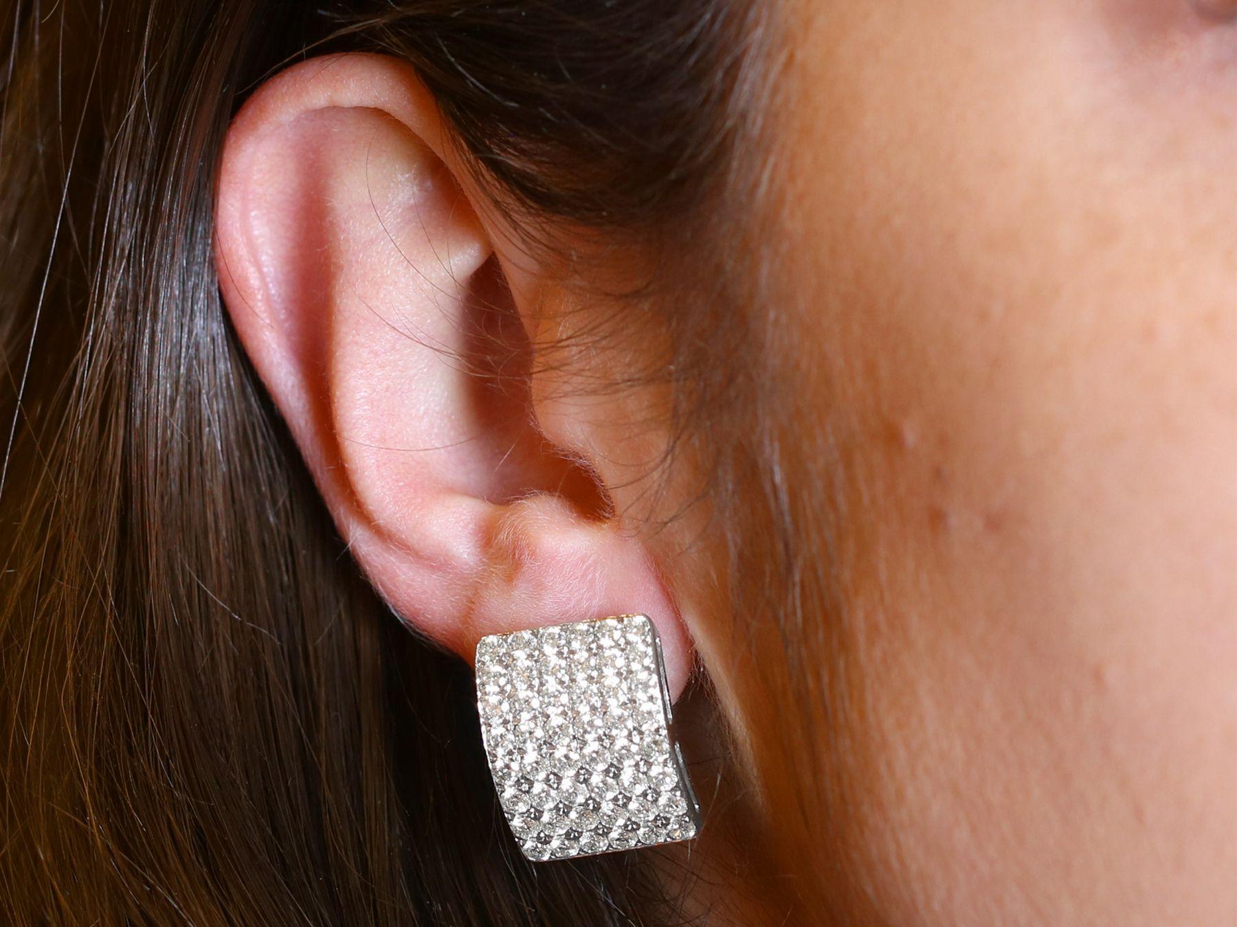 Vintage French 4.42 Carat Diamond and White Gold Stud Earrings For Sale 3