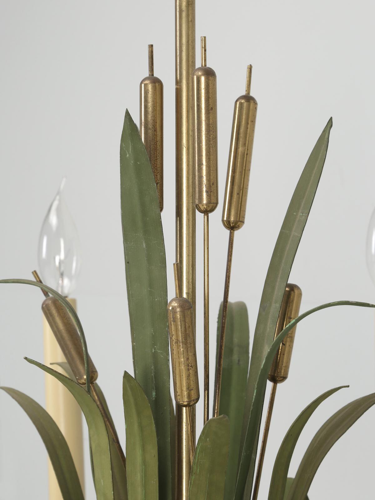 Vintage French 6-Light Painted Cattail Chandelier in the Style of Maison Jansen In Good Condition In Chicago, IL