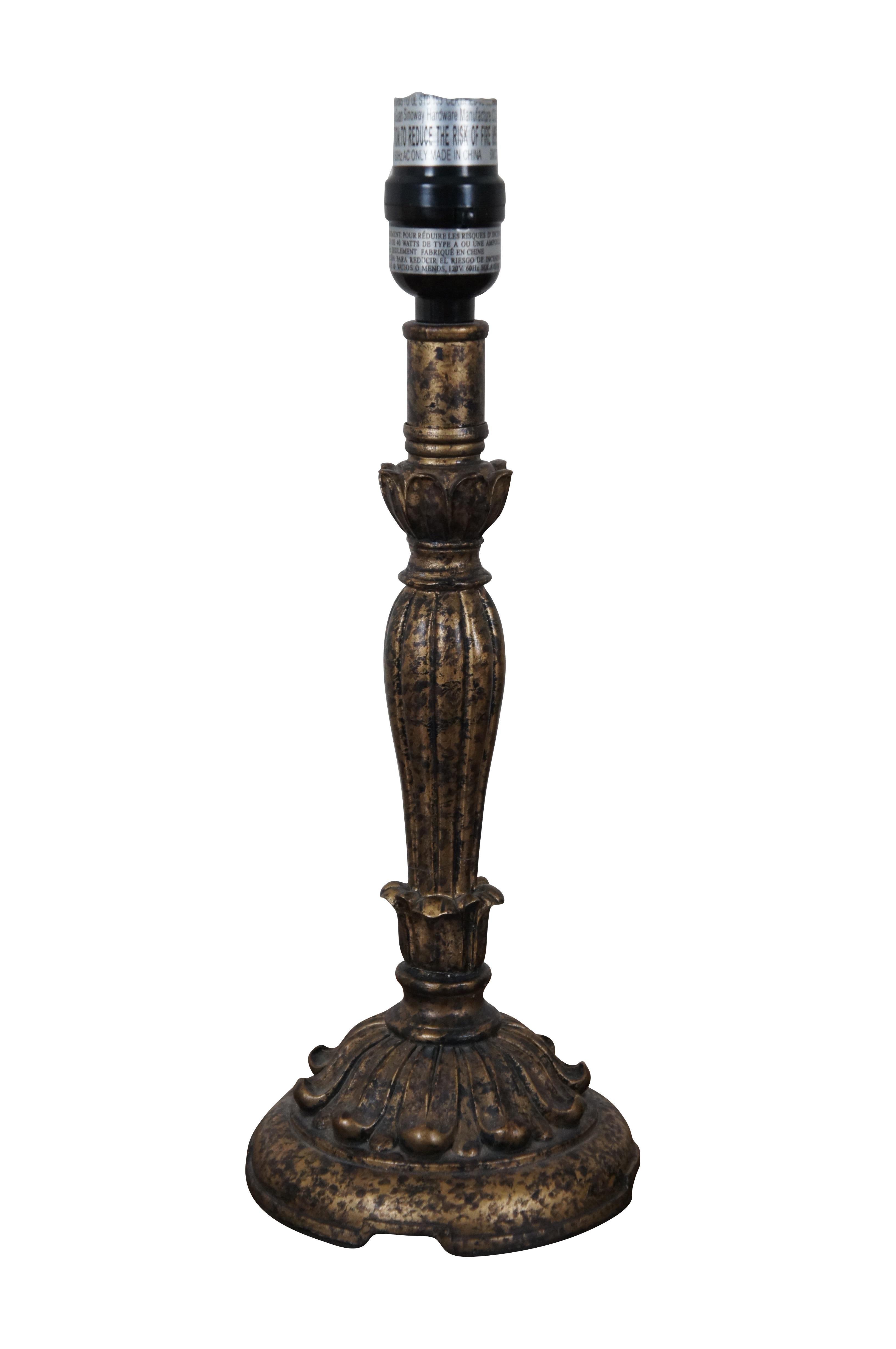 acanthus table lamp