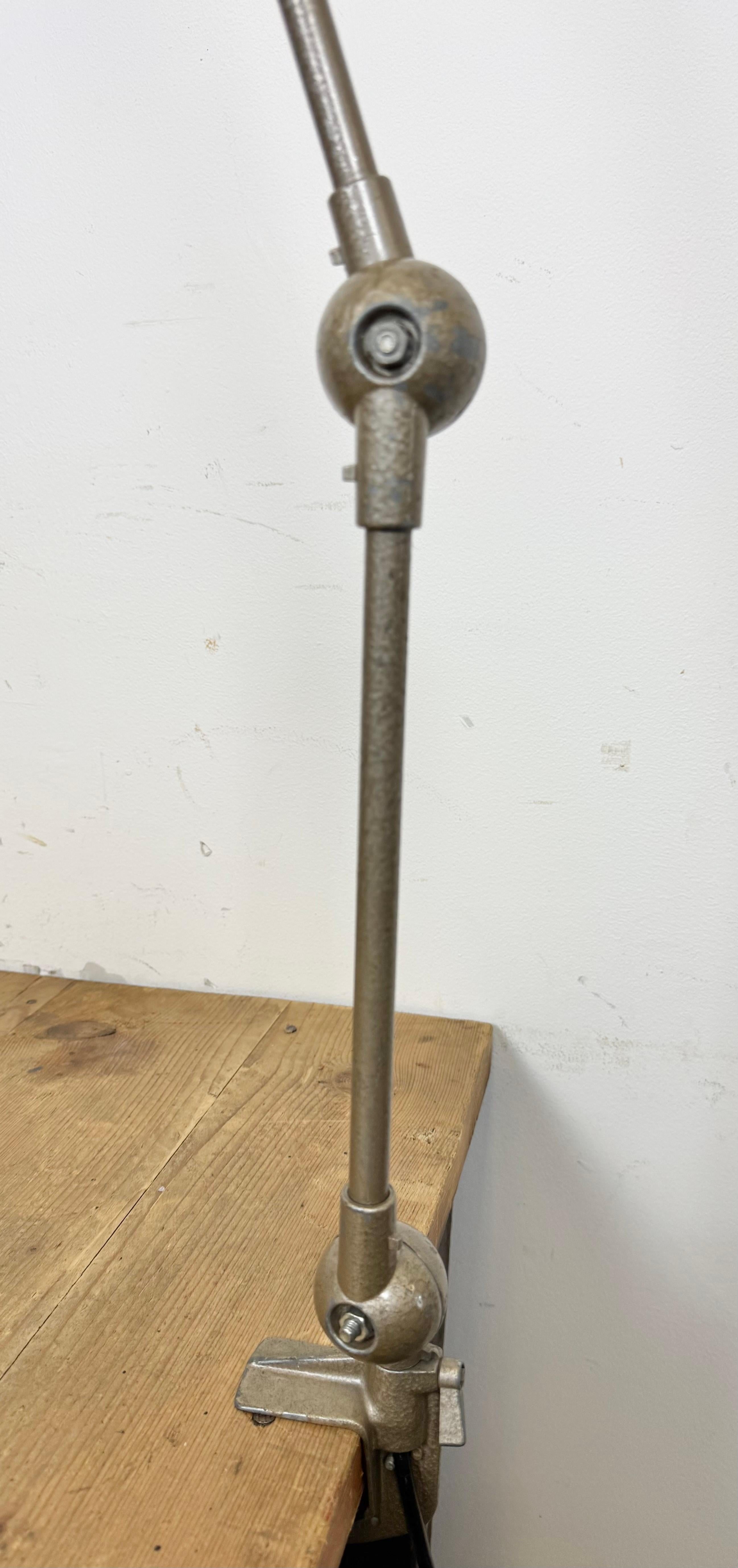 Lámpara de mesa ajustable francesa vintage, años 60 Francés en venta