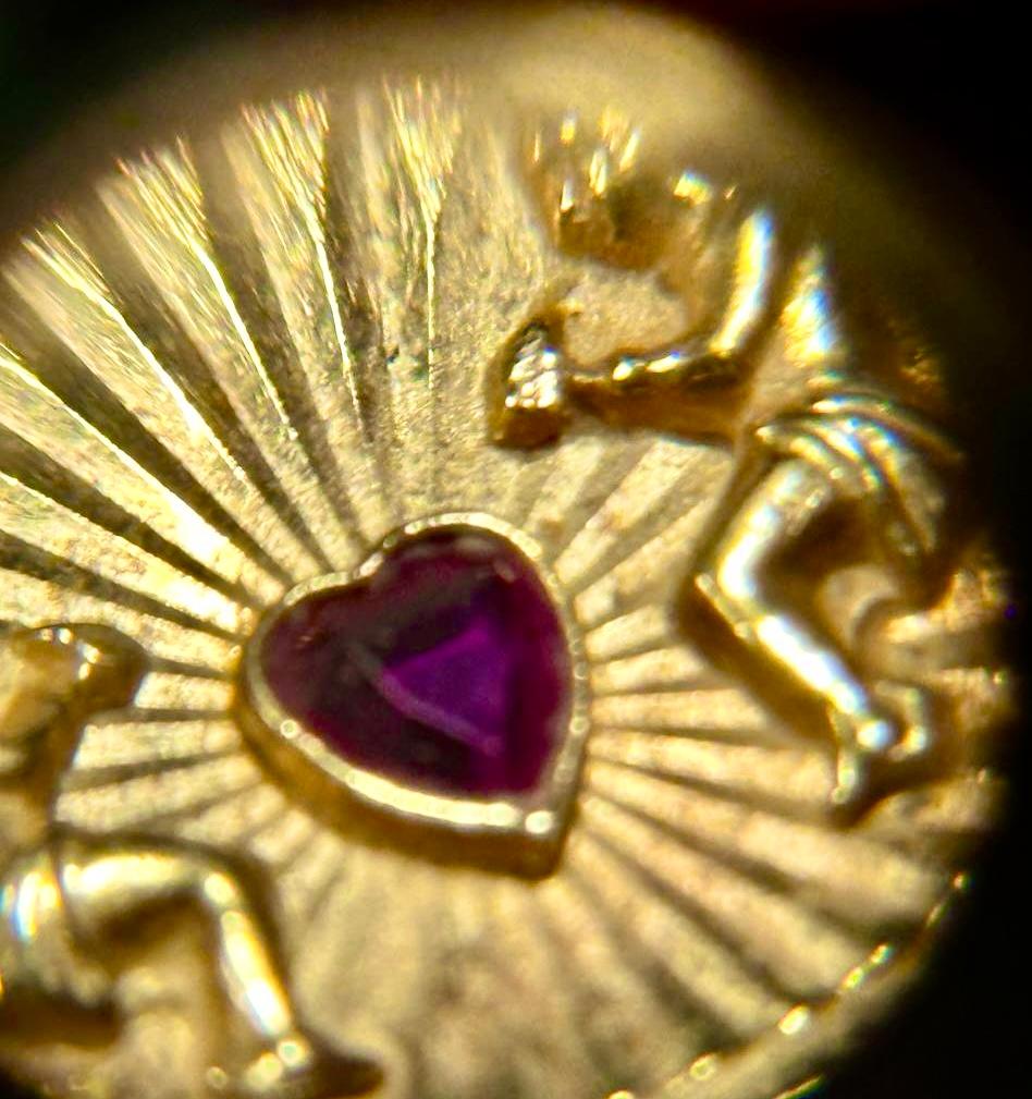 Vintage French Angel Cherub Pendant Il Bat Pour Toi Medal of Love 18K Gold 10