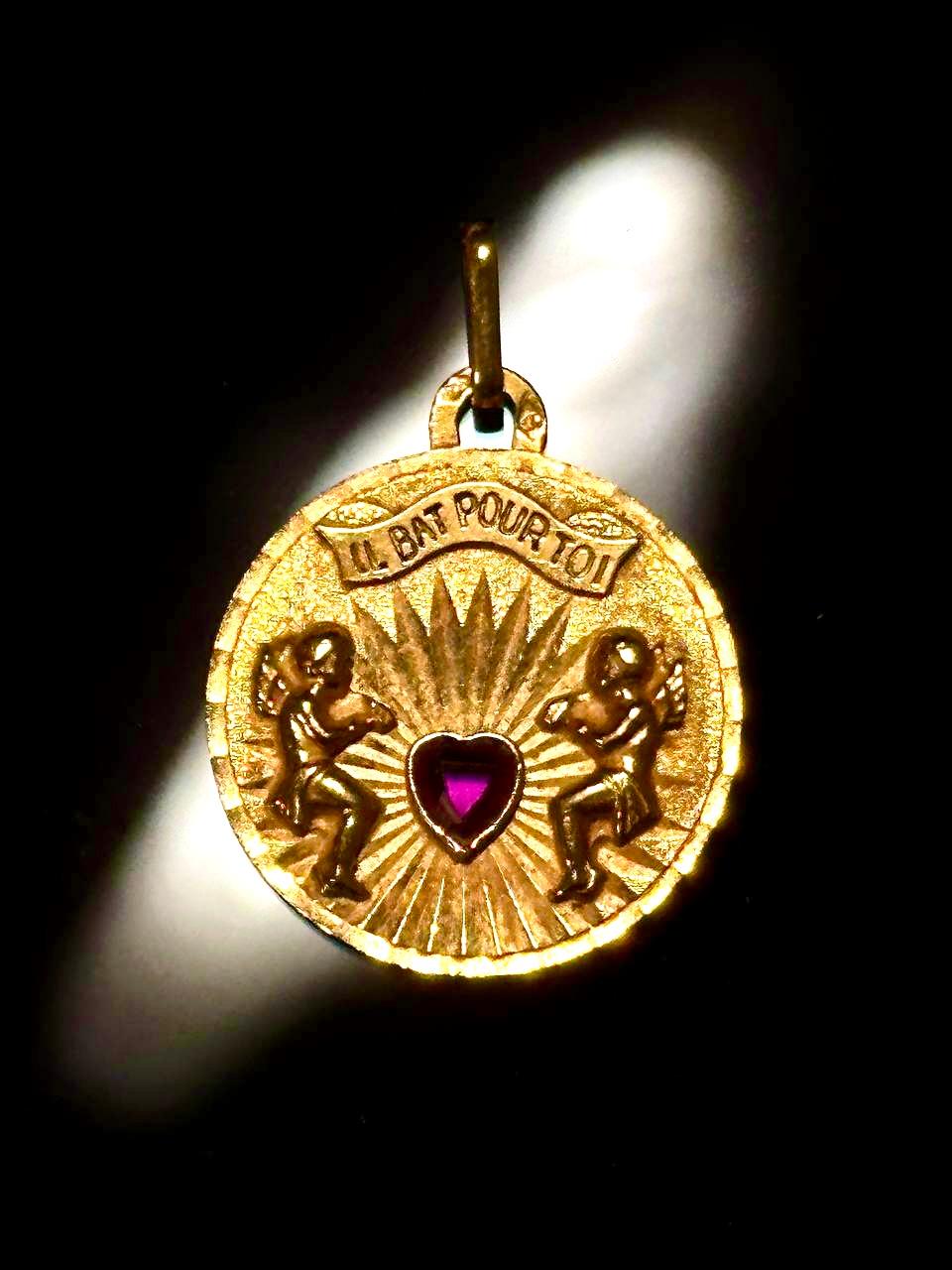 Vintage French Angel Cherub Pendant Il Bat Pour Toi Medal of Love 18K Gold 13