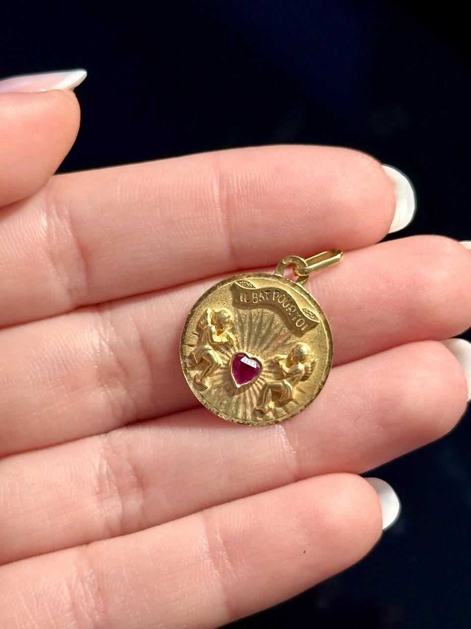 Women's or Men's Vintage French Angel Cherub Pendant Il Bat Pour Toi Medal of Love 18K Gold