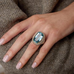 Bague de cocktail vintage en or jaune 18 carats avec aigue-marine et diamant