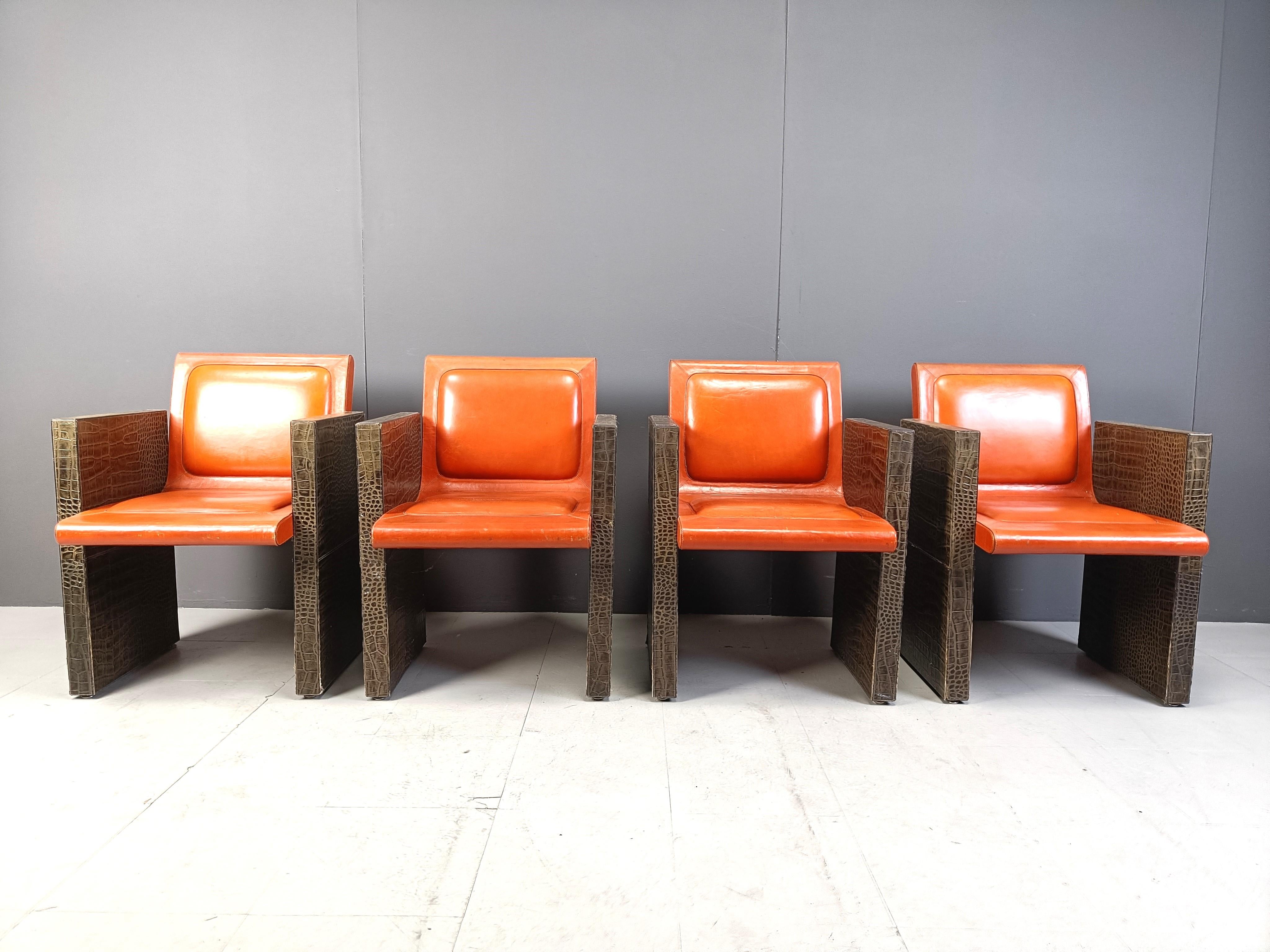 Sillones franceses vintage de cuero de Maison Vandamme, años 70 Francés en venta