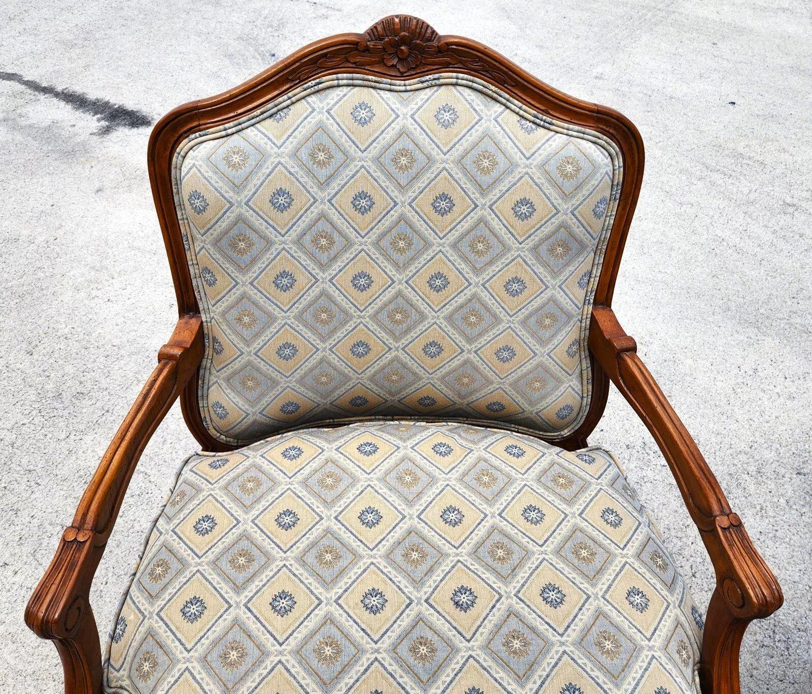 Vintage French Armchairs Louis XV For Sale 1