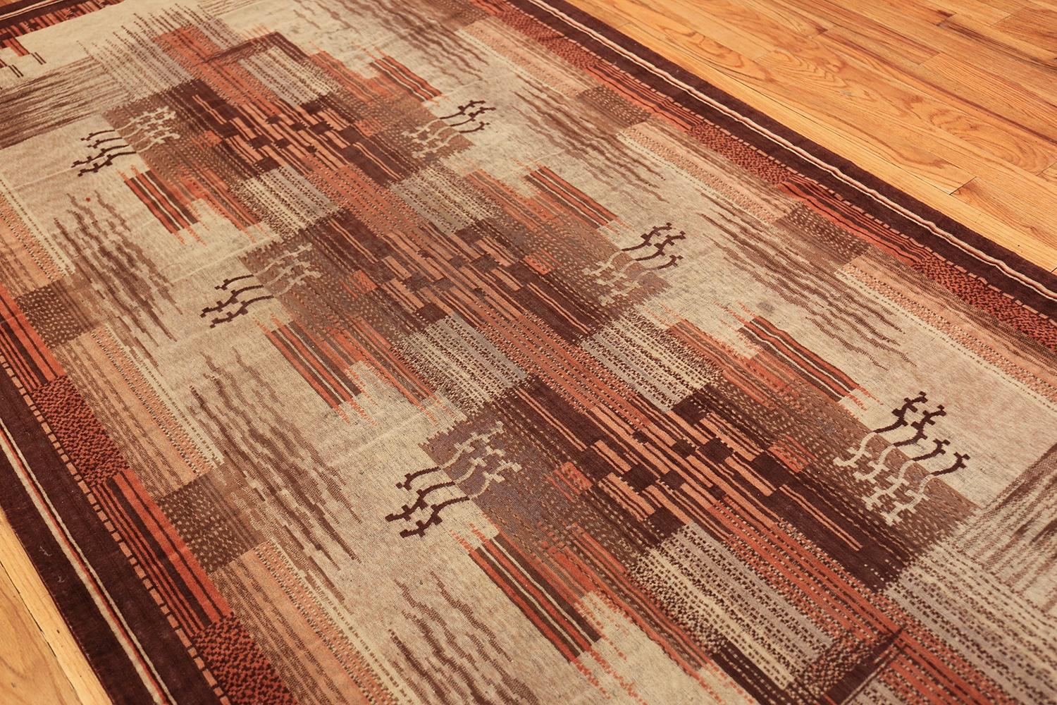 Wool Vintage French Art Deco Carpet 5' x 9'