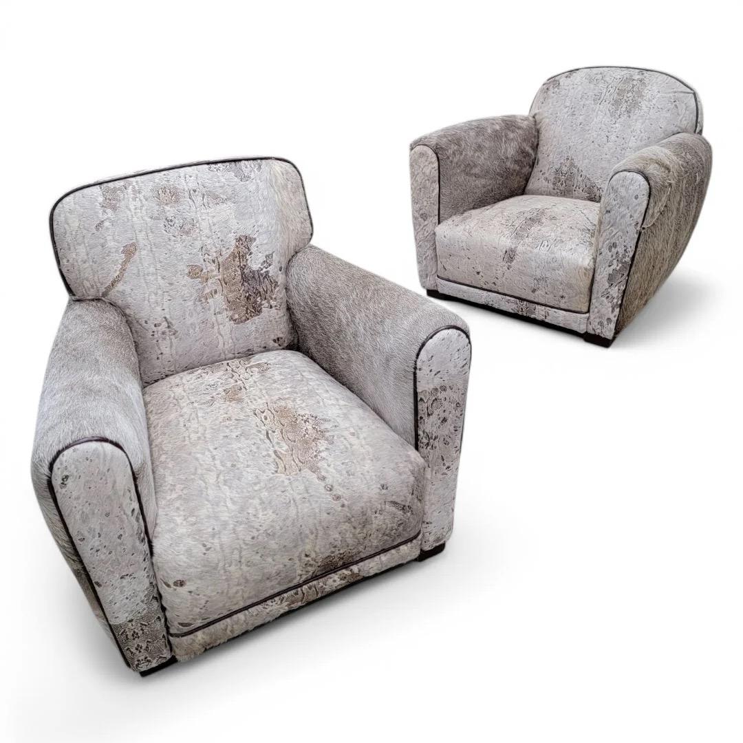 Französische Art-Déco-Clubsessel im Vintage-Stil, gepolstert mit hellgrauem Rindsleder, Paar im Angebot 4