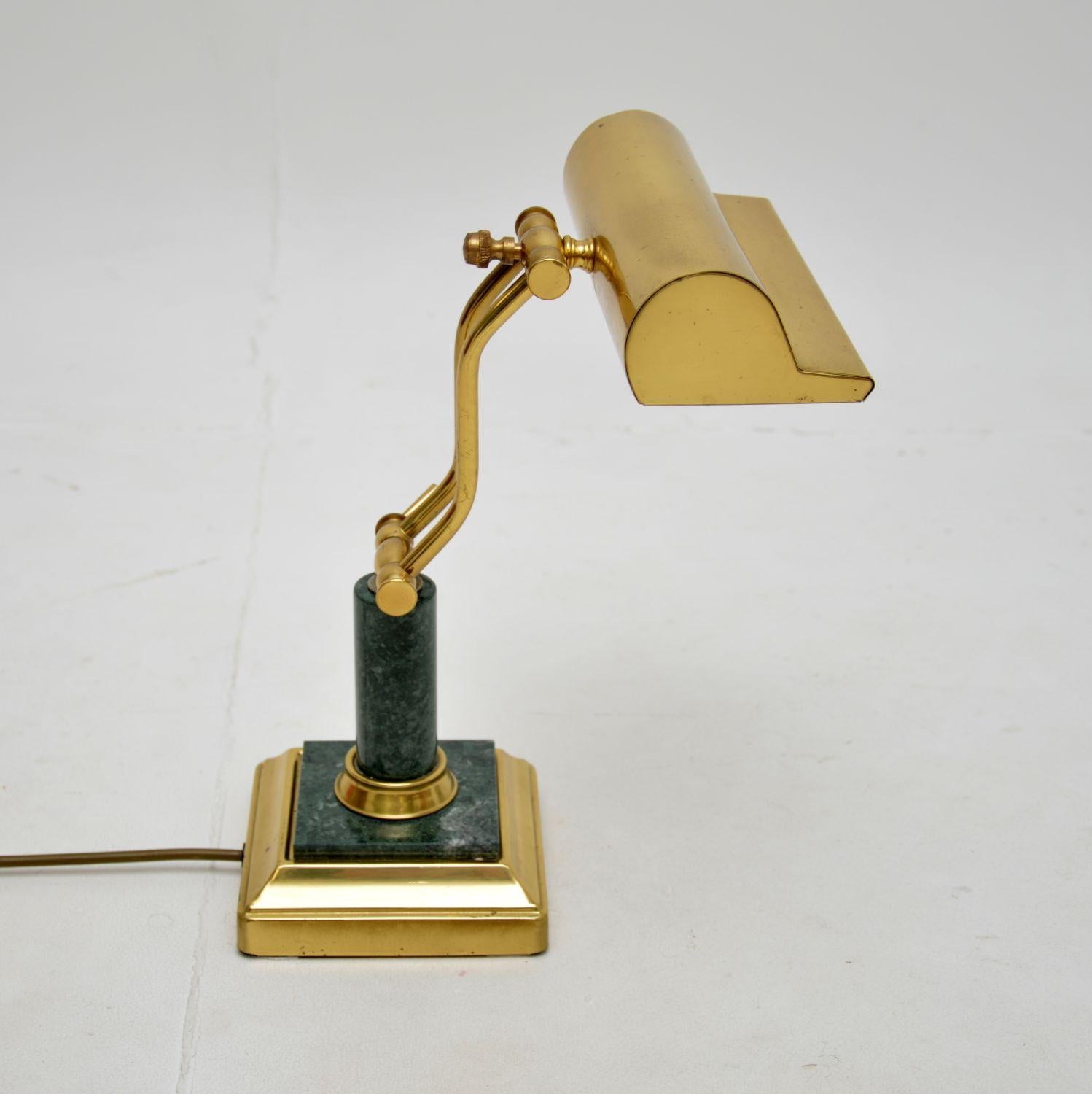 Mid-20th Century Vintage French Art Deco Desk Lamp in Brass and Marble For Sale
