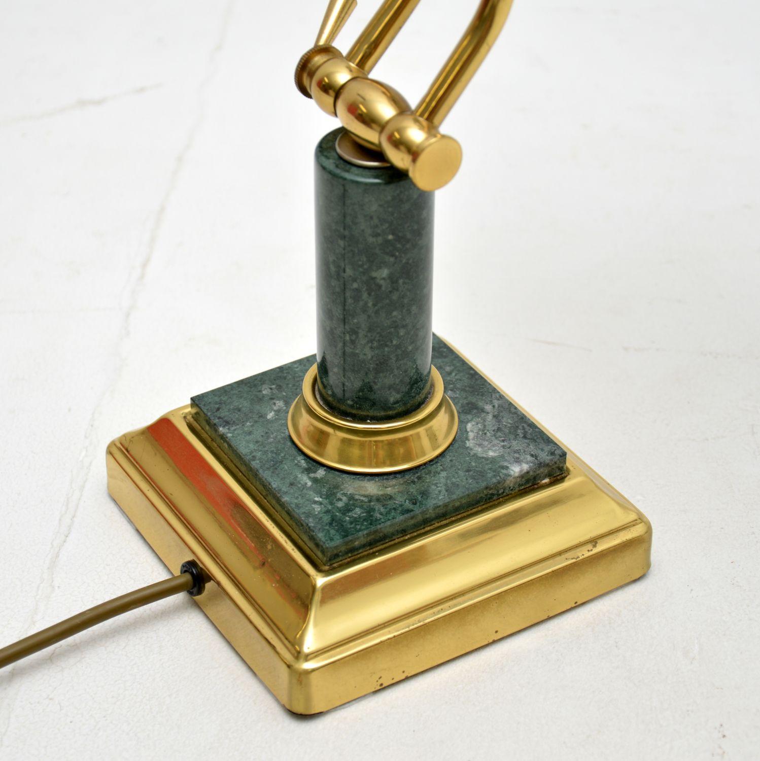 Vintage French Art Deco Desk Lamp in Brass and Marble For Sale 4