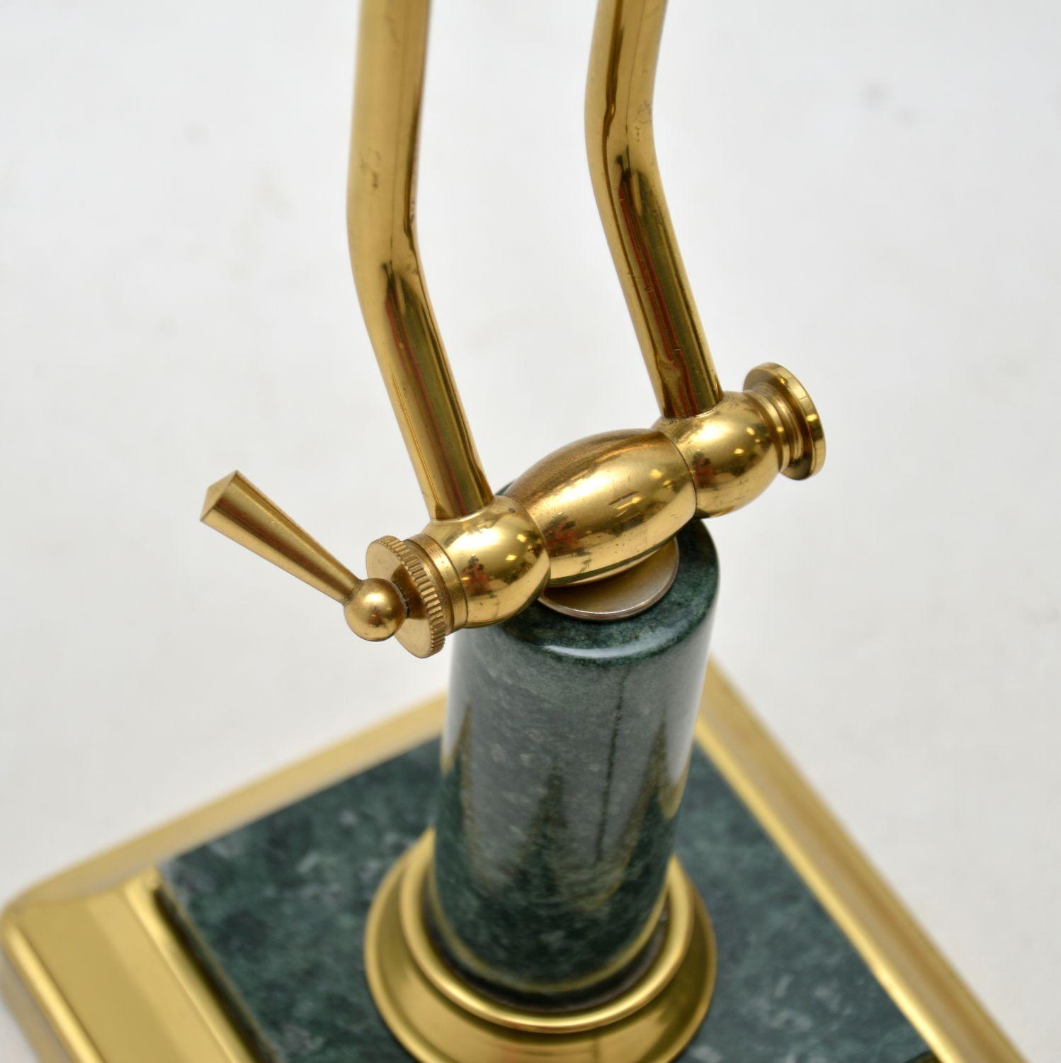 Vintage French Art Deco Desk Lamp in Brass and Marble For Sale 5