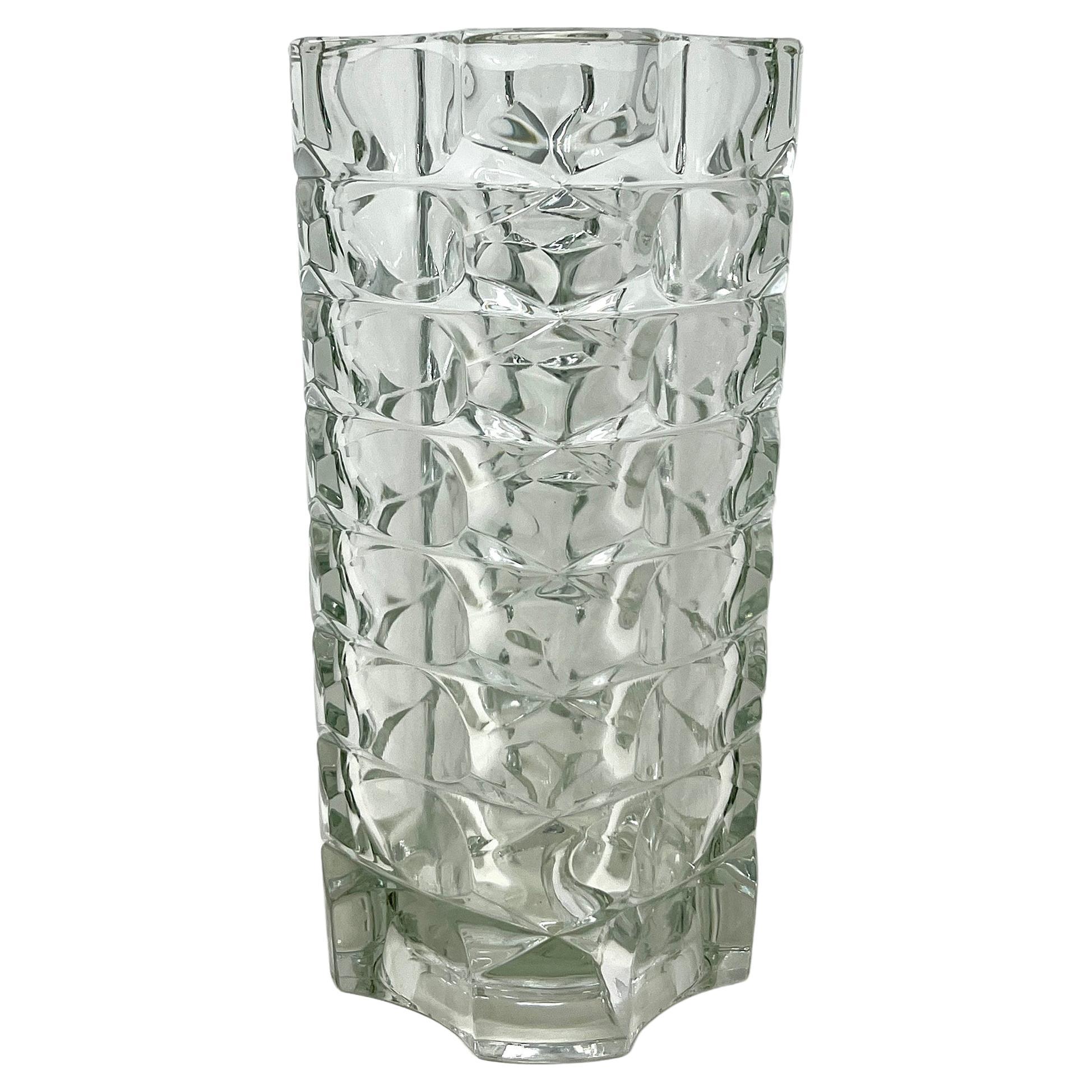 Jarrón alto Windsor de cristal geométrico Art Decó francés vintage de Luminarc, años 70