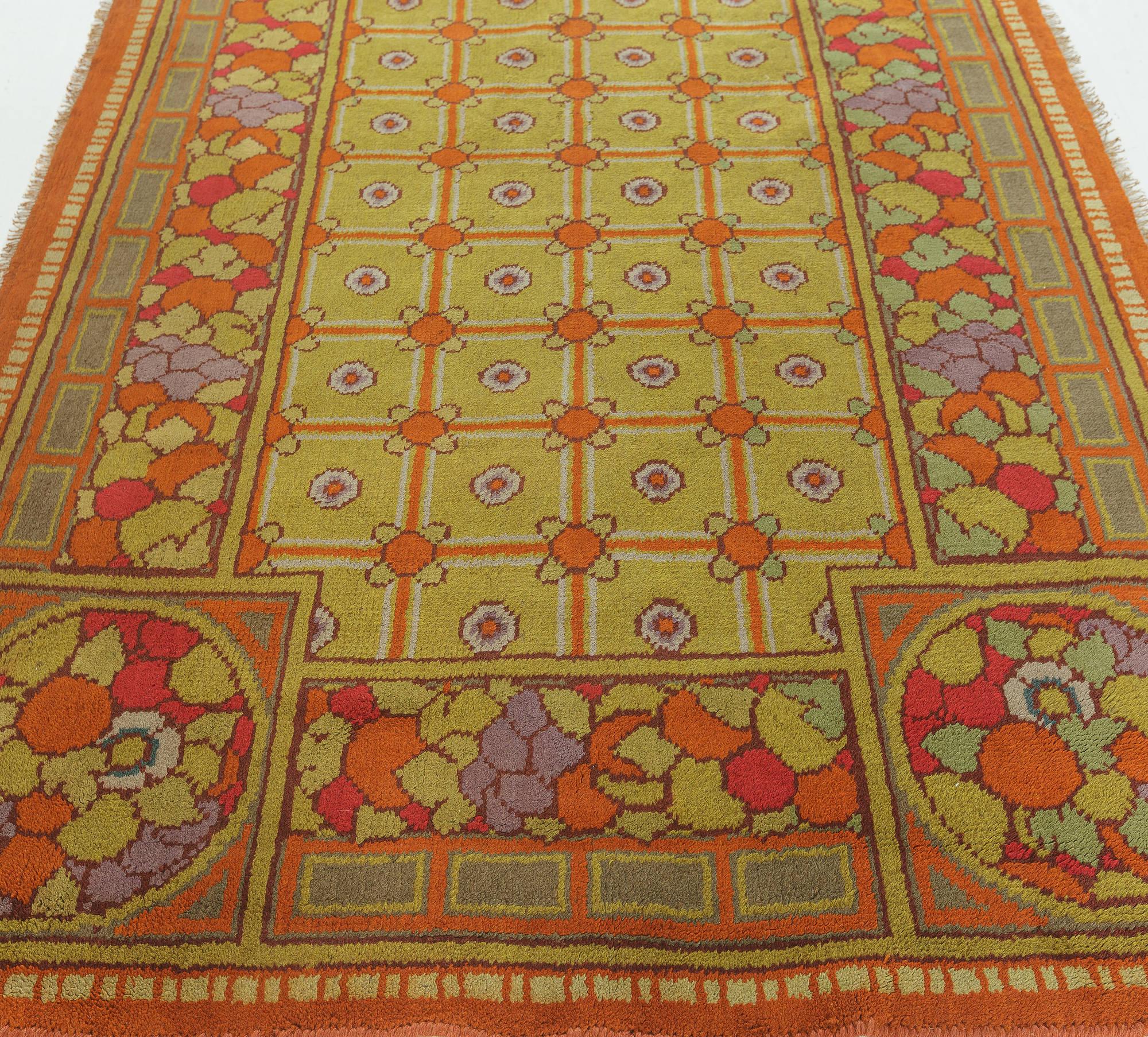 Vintage French Art Deco Hand Knotted Wool Rug For Sale 1