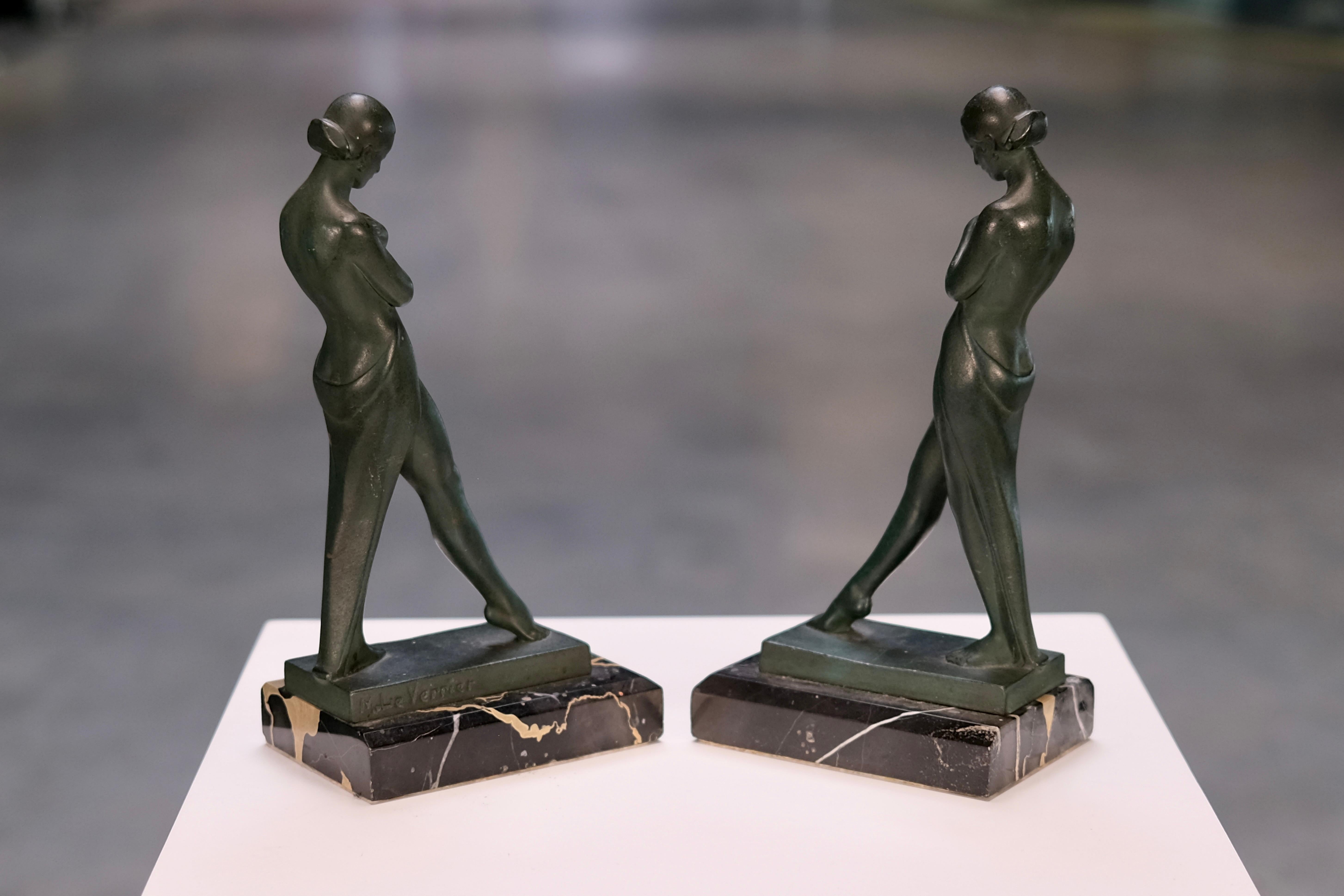 Vintage French Art Deco Lady Bookends Meditation by Fayral for Max Le Verrier In Good Condition In Ulm, DE