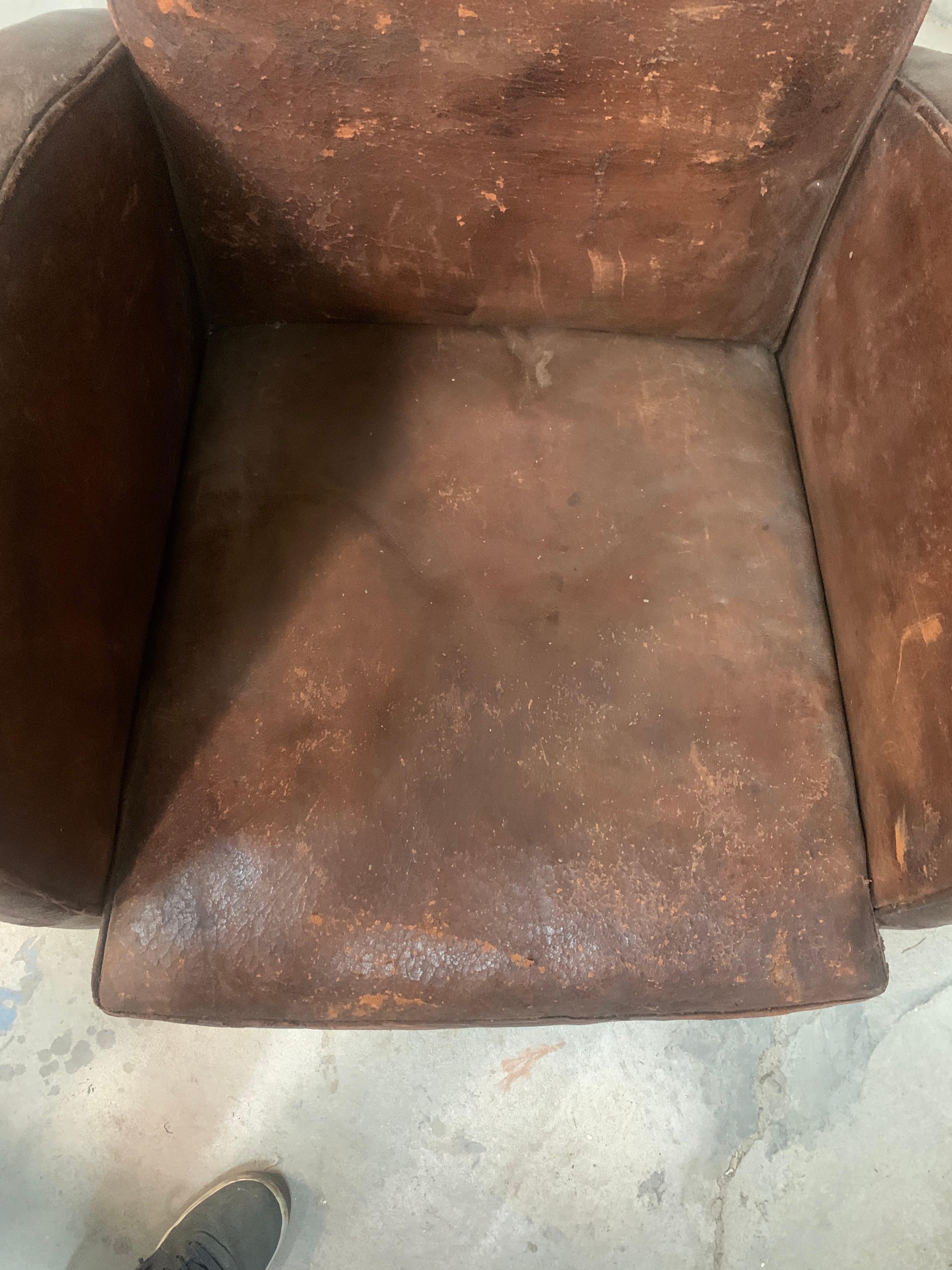 Vintage French Art Deco Leather Club Armchair For Sale 3