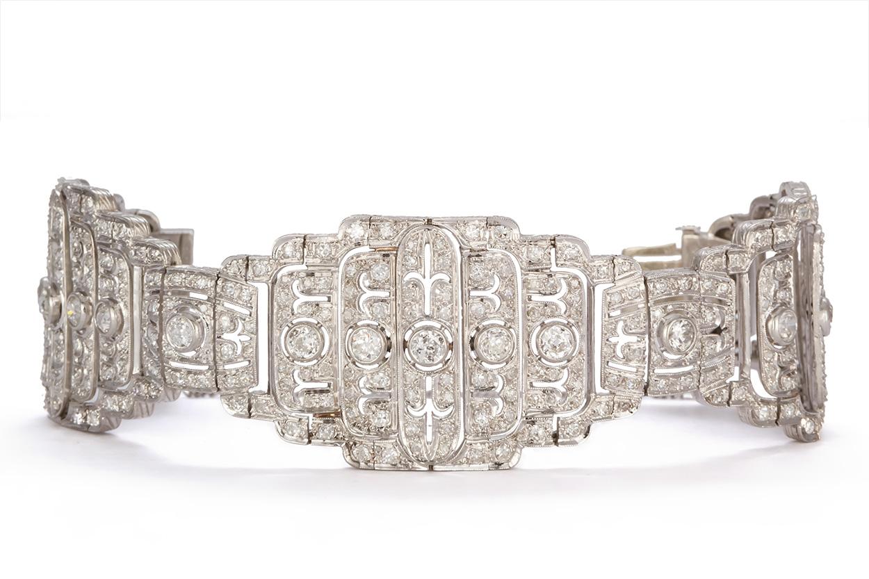 Vintage French Art Deco Platinum and Diamond Bracelet 7.44 Carat In Excellent Condition In Tustin, CA