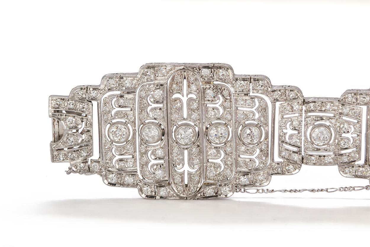 Women's Vintage French Art Deco Platinum and Diamond Bracelet 7.44 Carat