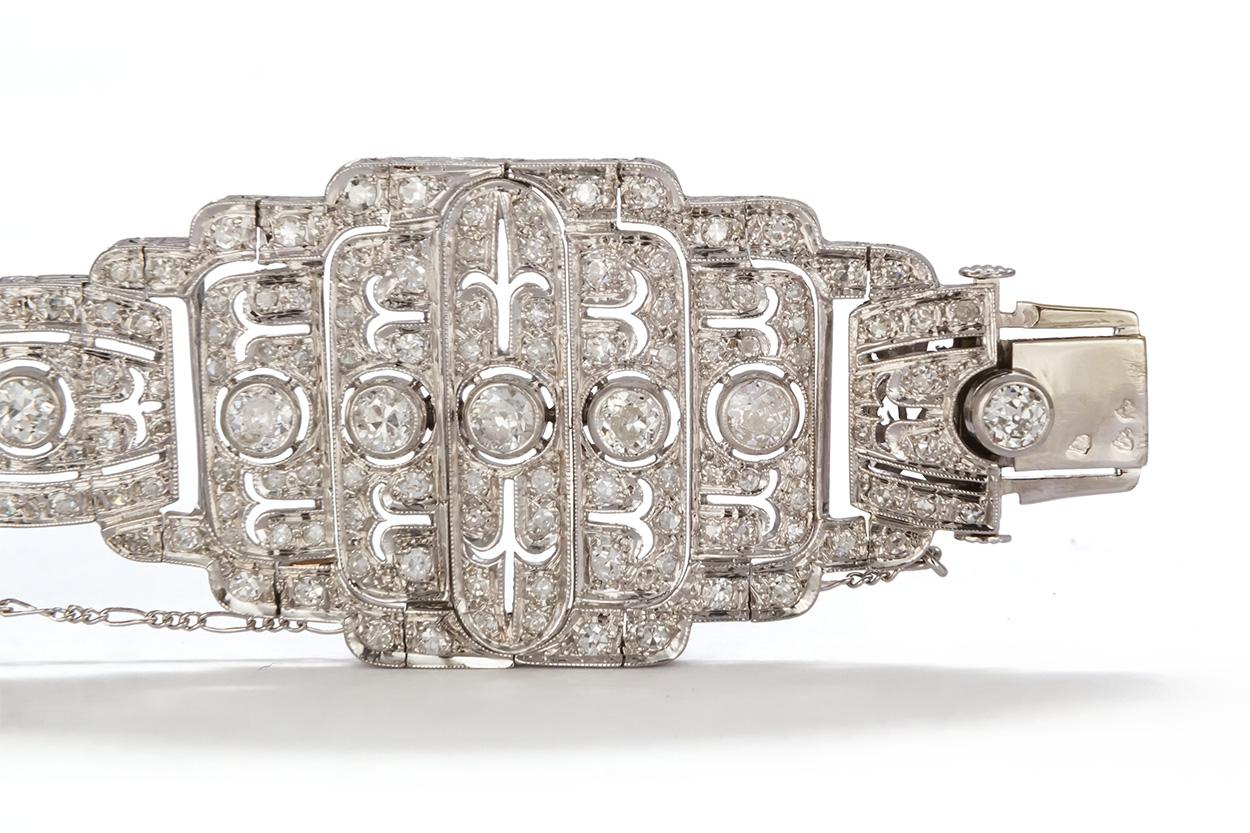 Vintage French Art Deco Platinum and Diamond Bracelet 7.44 Carat 2