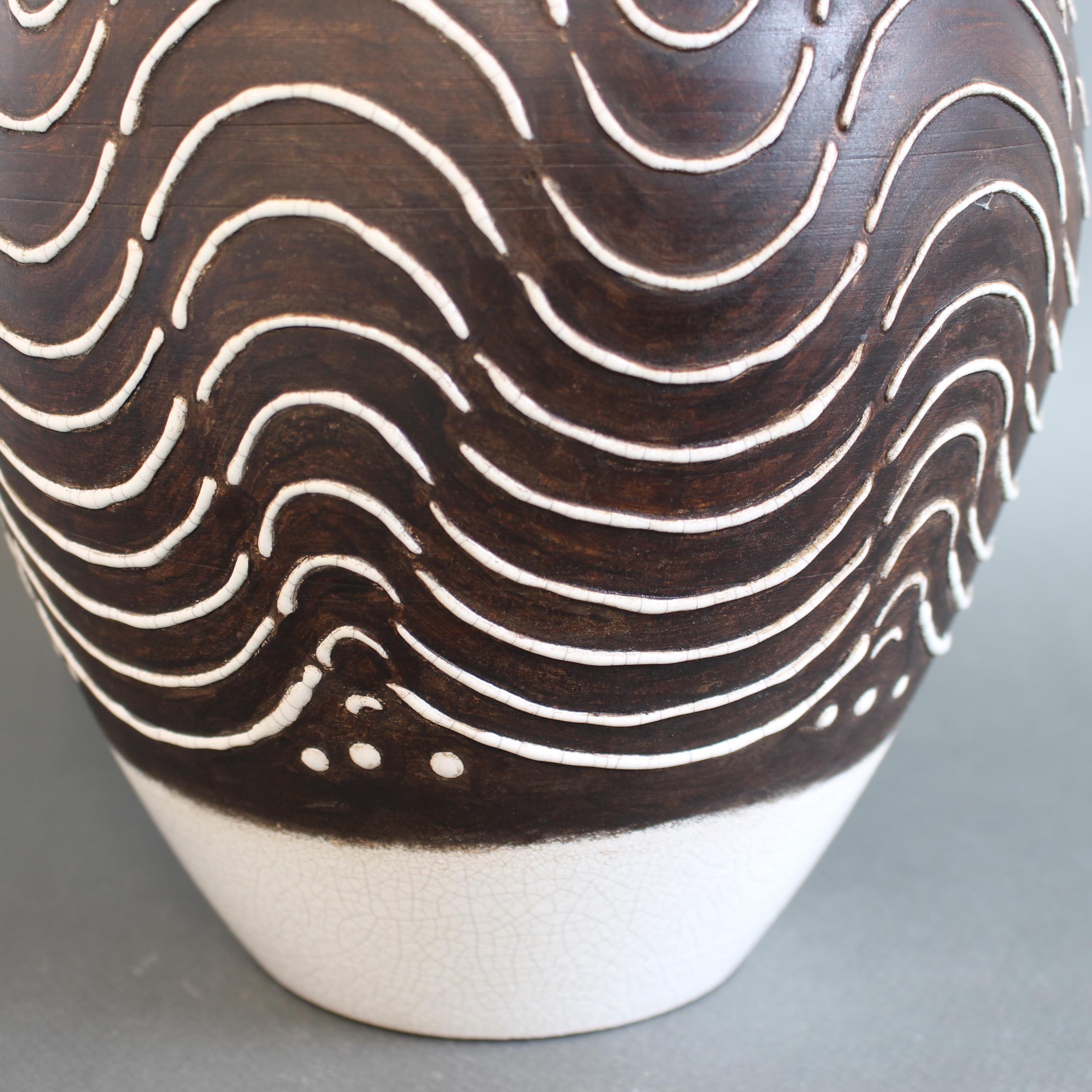 Französische Vase im Art-déco-Stil (ca. 1930er-1950er Jahre) (Keramik) im Angebot