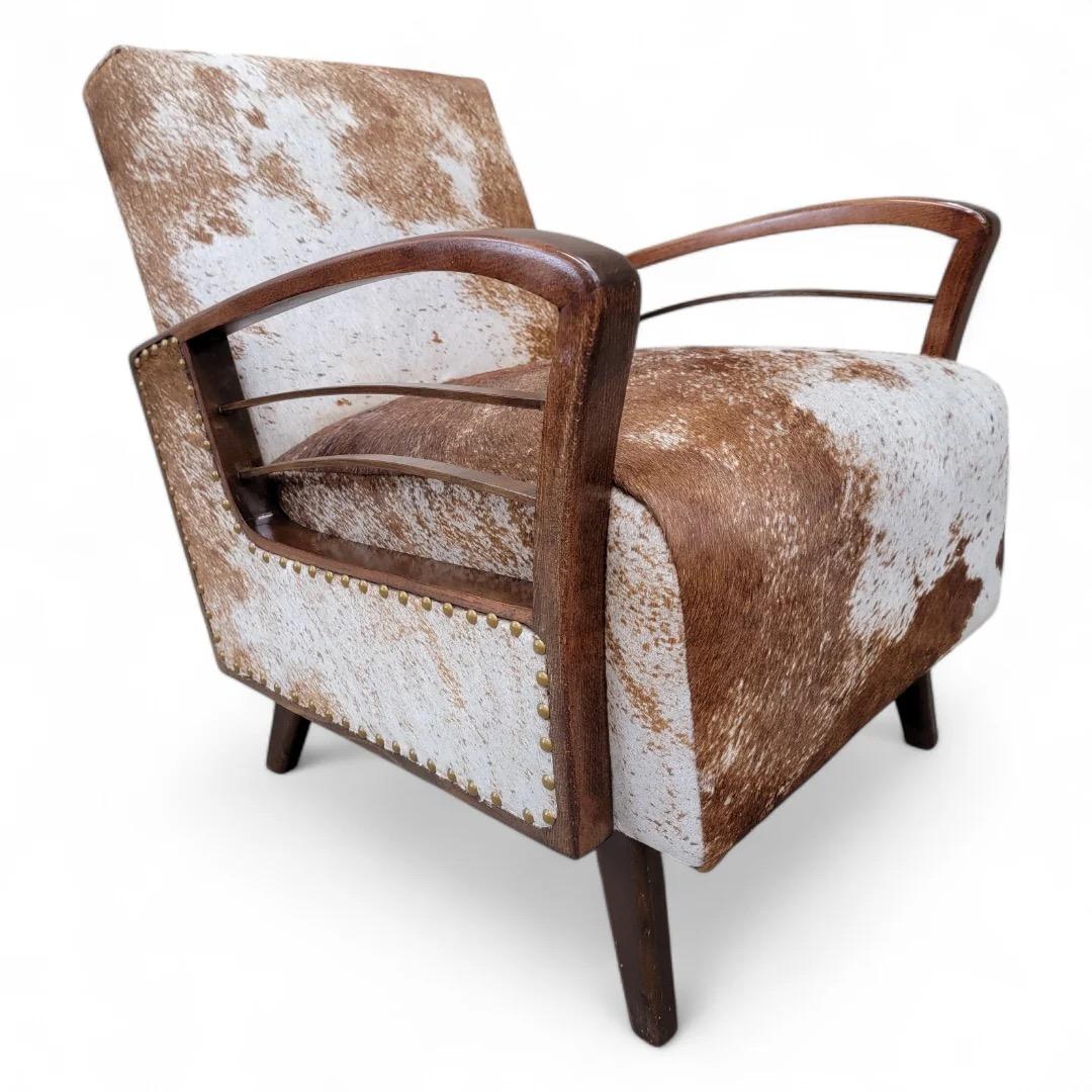Pareja de Sillones de Madera Art Decó Franceses Vintage Recién Tapizados en Piel de Vacuno en venta 2