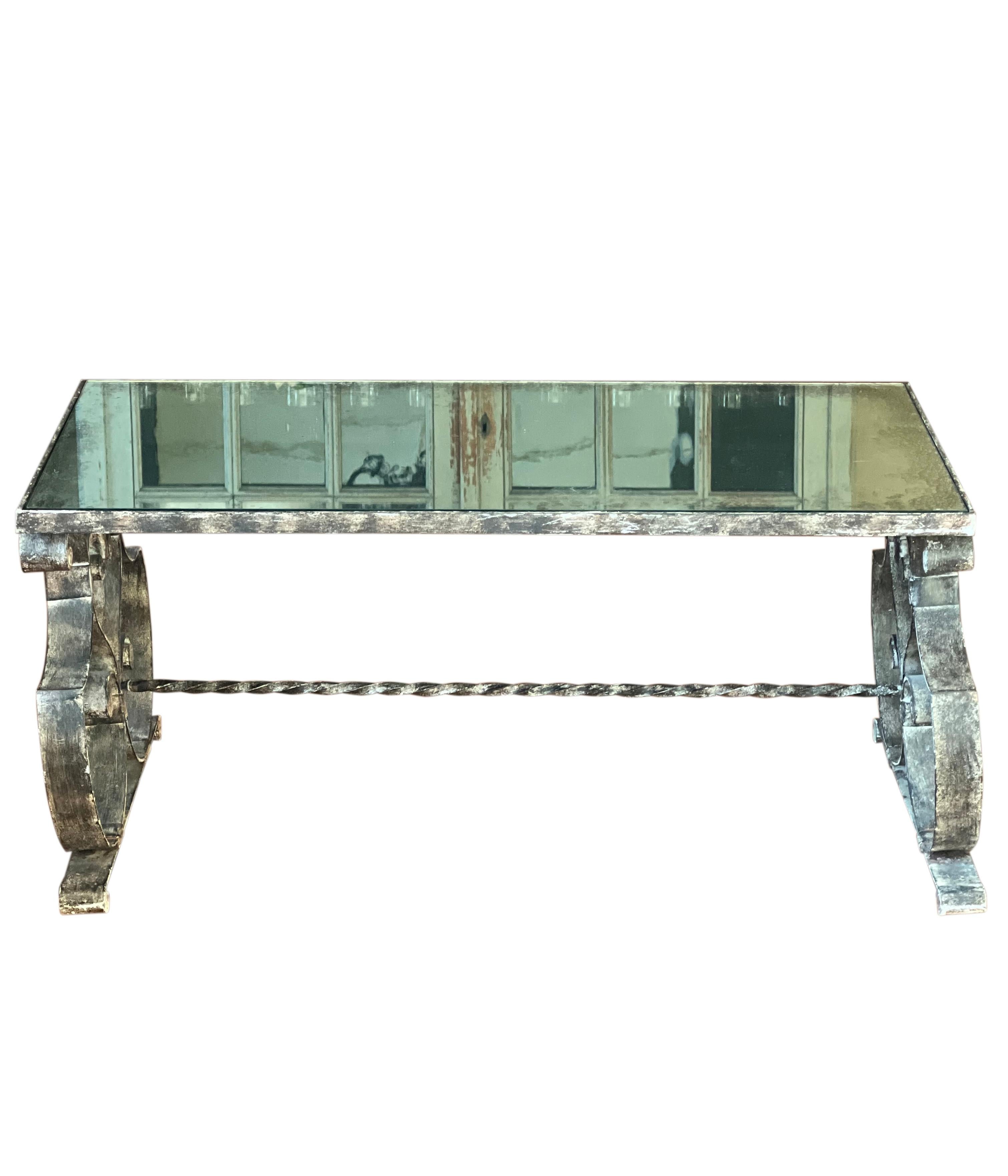French Art Deco Wrought Iron Coffee Table with Antiqued Mirror Top In Good Condition For Sale In Doylestown, PA