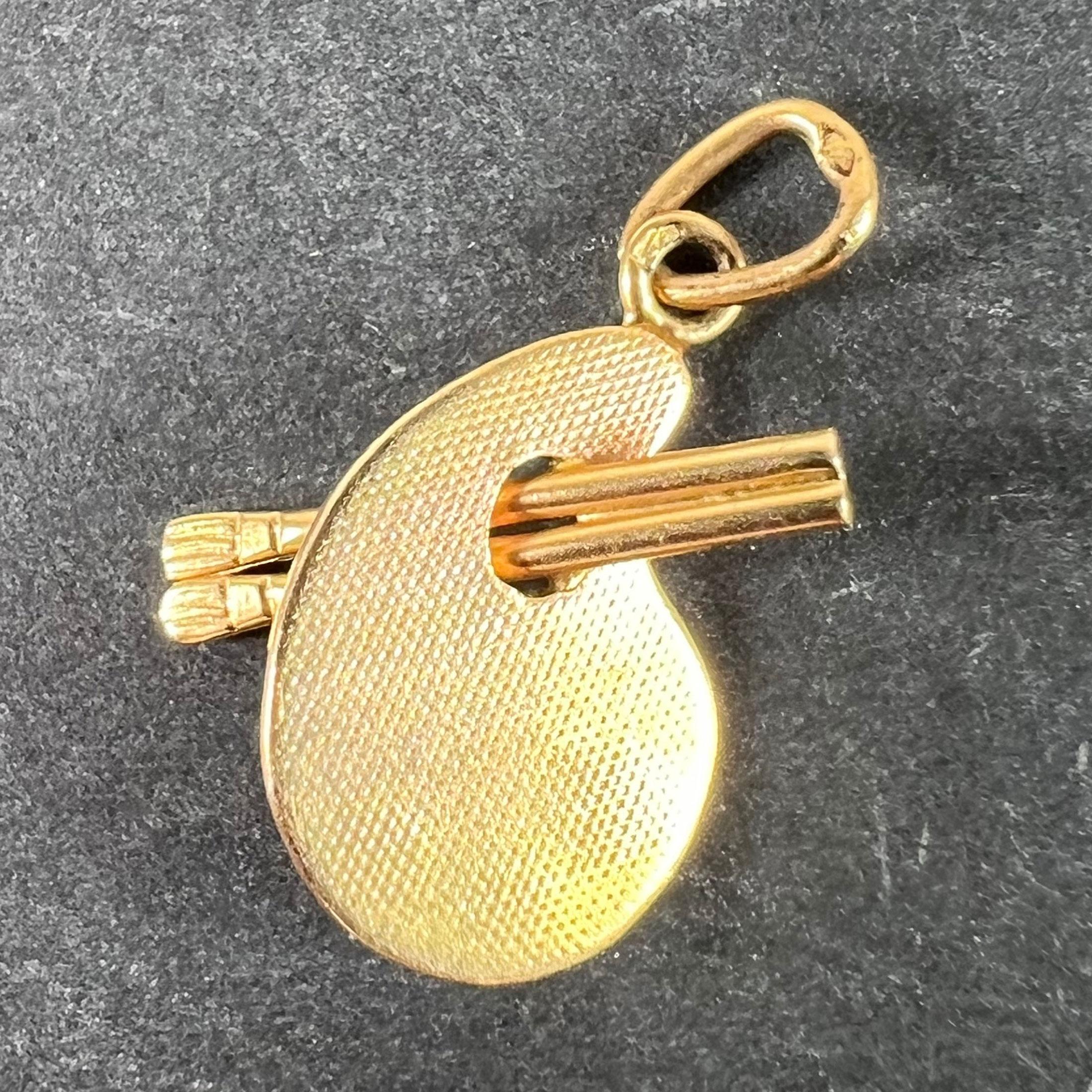 Vintage French Artist's Palette 18K Yellow Gold Enamel Charm Pendant In Good Condition For Sale In London, GB