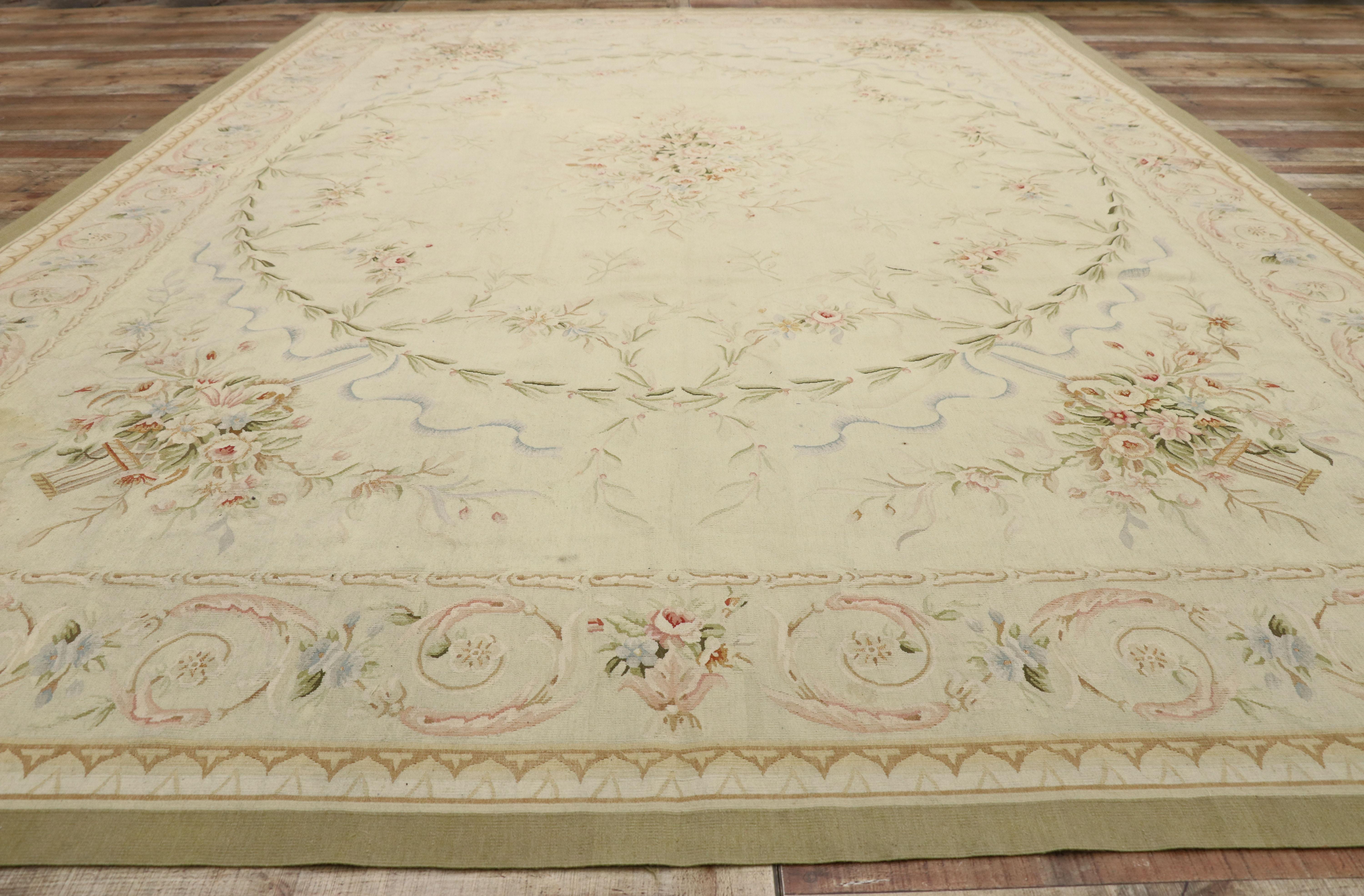 Vintage French Aubusson Chinese Area Rug with Chintz Victorian Style 7