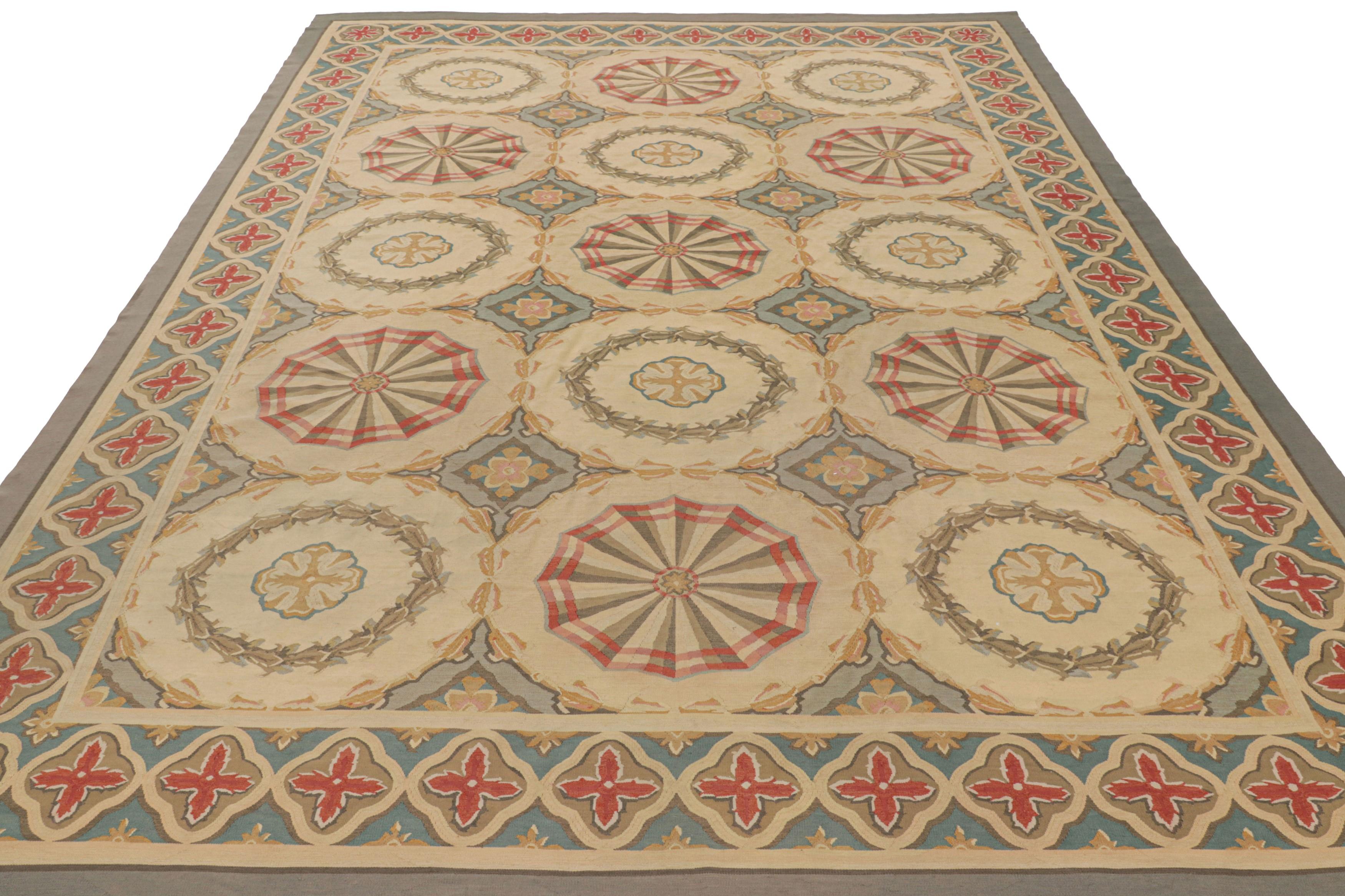 Französischer Aubusson-Teppich in Beige mit geometrischen Medaillons - Rug & Kilim im Zustand „Gut“ im Angebot in Long Island City, NY
