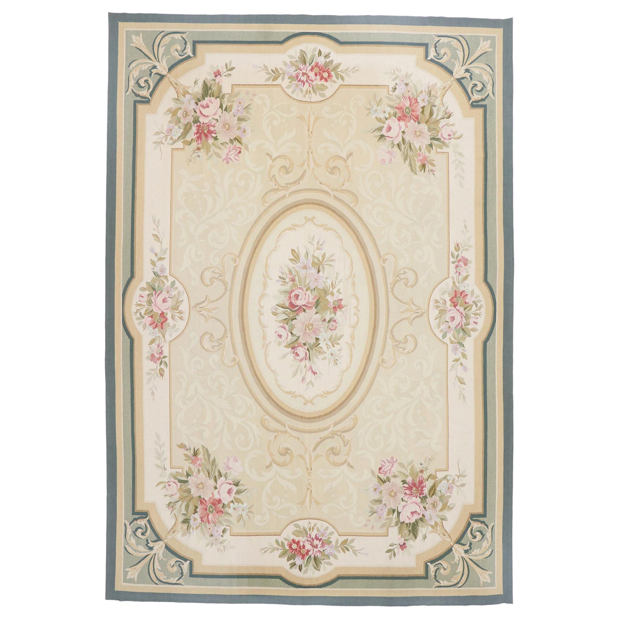 Vintage French Aubusson Rug with Regal Romantic Rococo Style For Sale