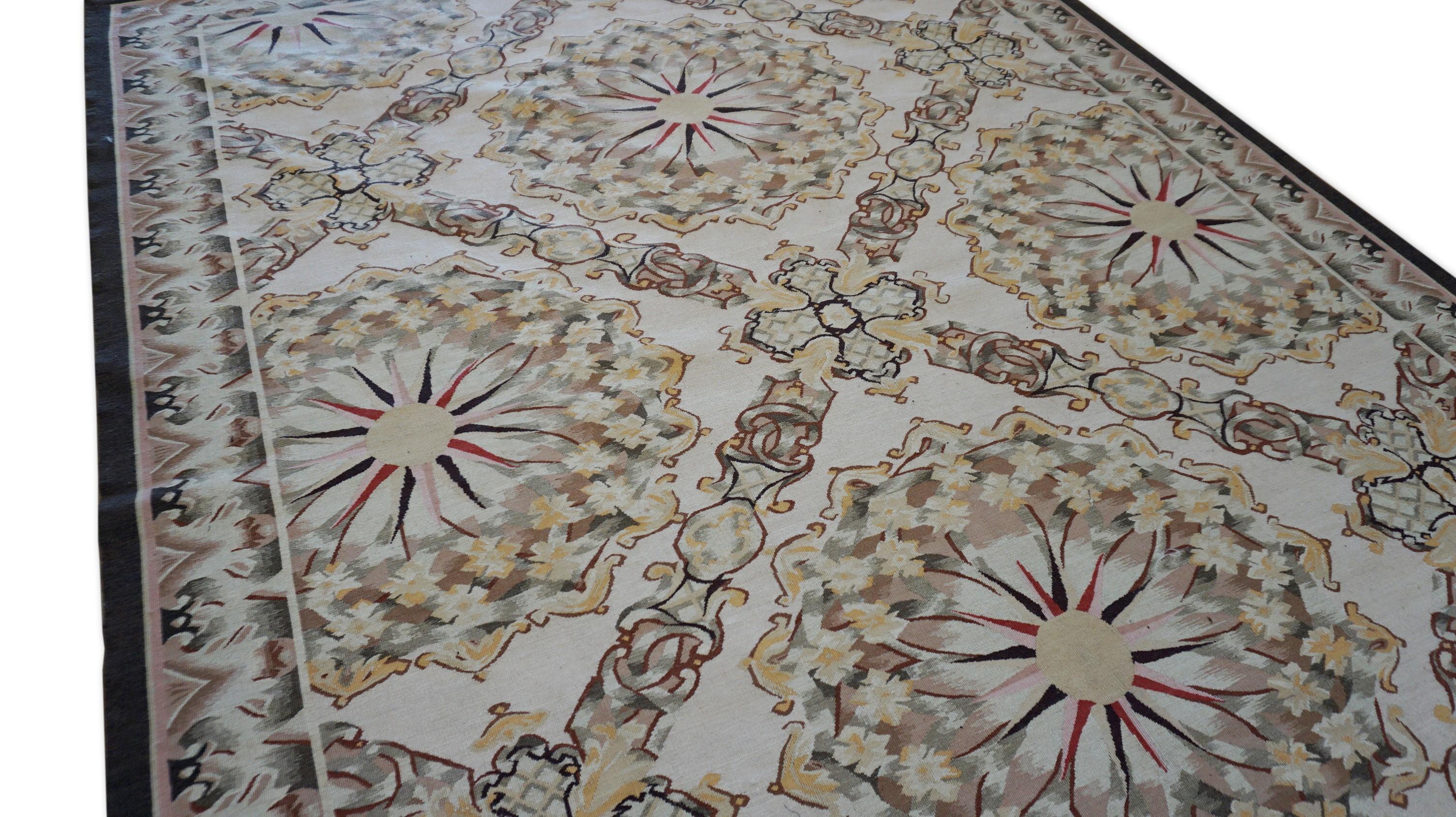 Stile provenzale Vintage francese in stile Aubusson a trama piatta Tan Brown Gold Wool 6'3''x8'10'' in vendita
