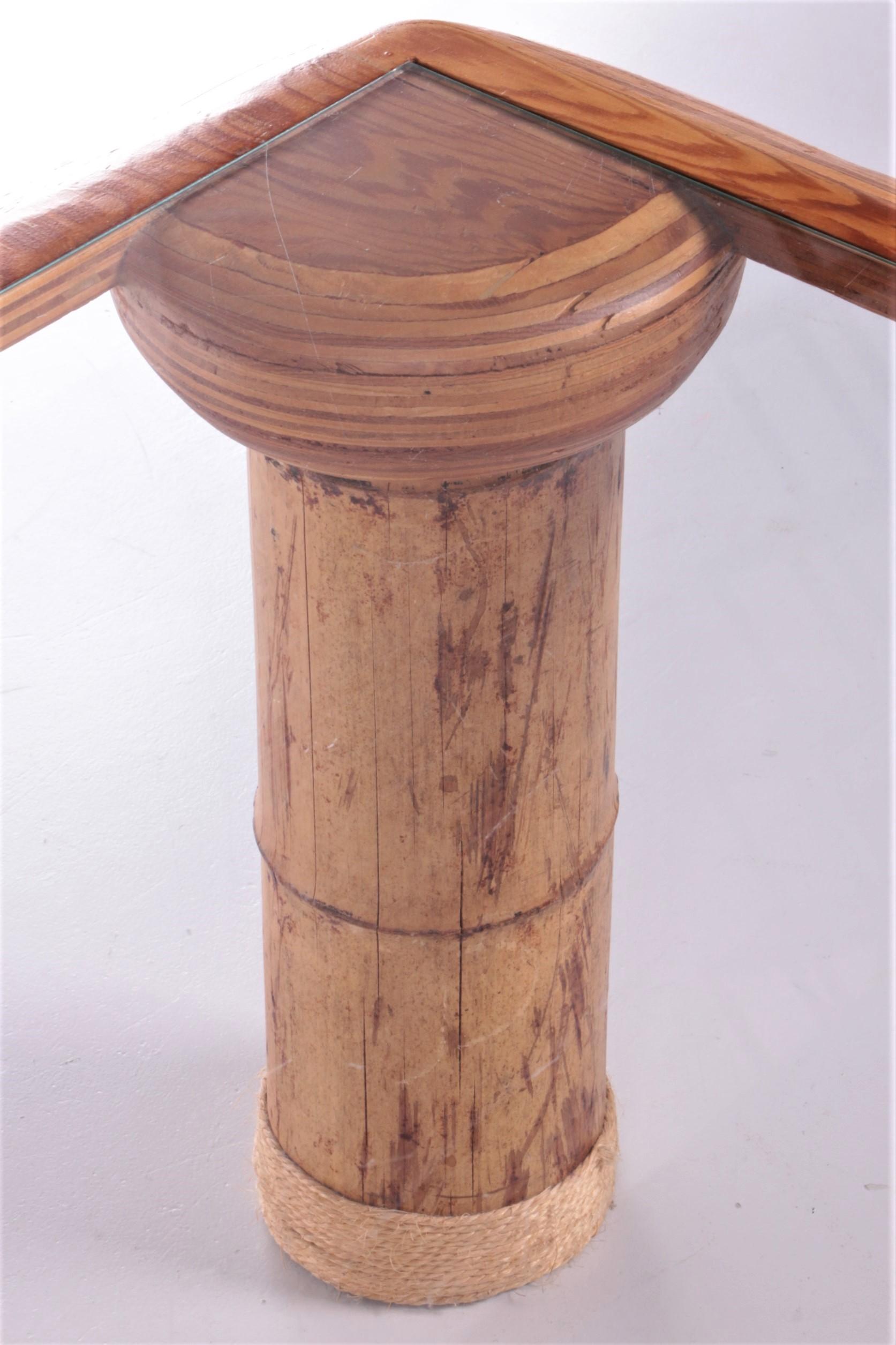 Table basse française vintage en bambou et verre, années 1970 en vente 3