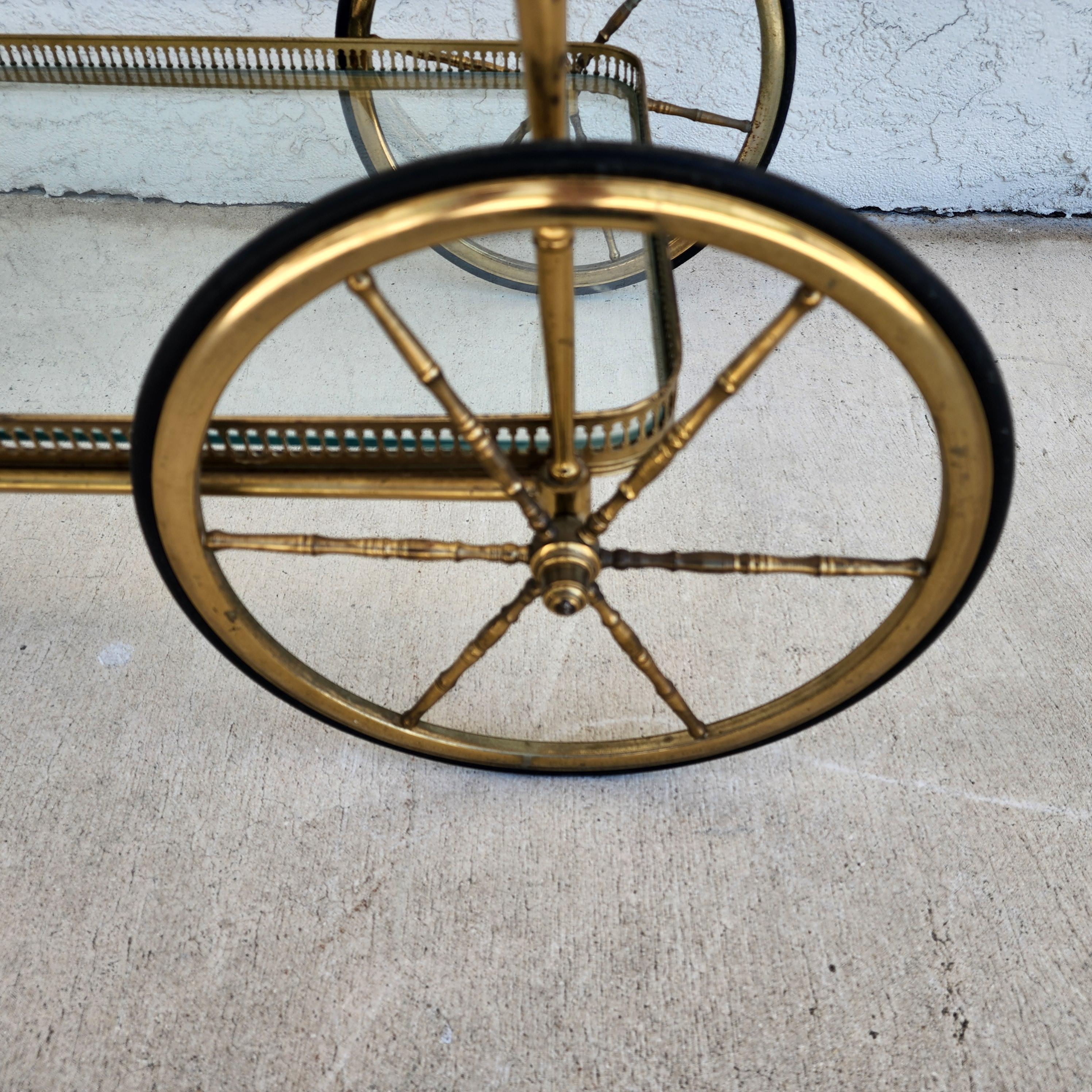 Vintage French Bar Serving Tea Cart with Serving Tray For Sale 12