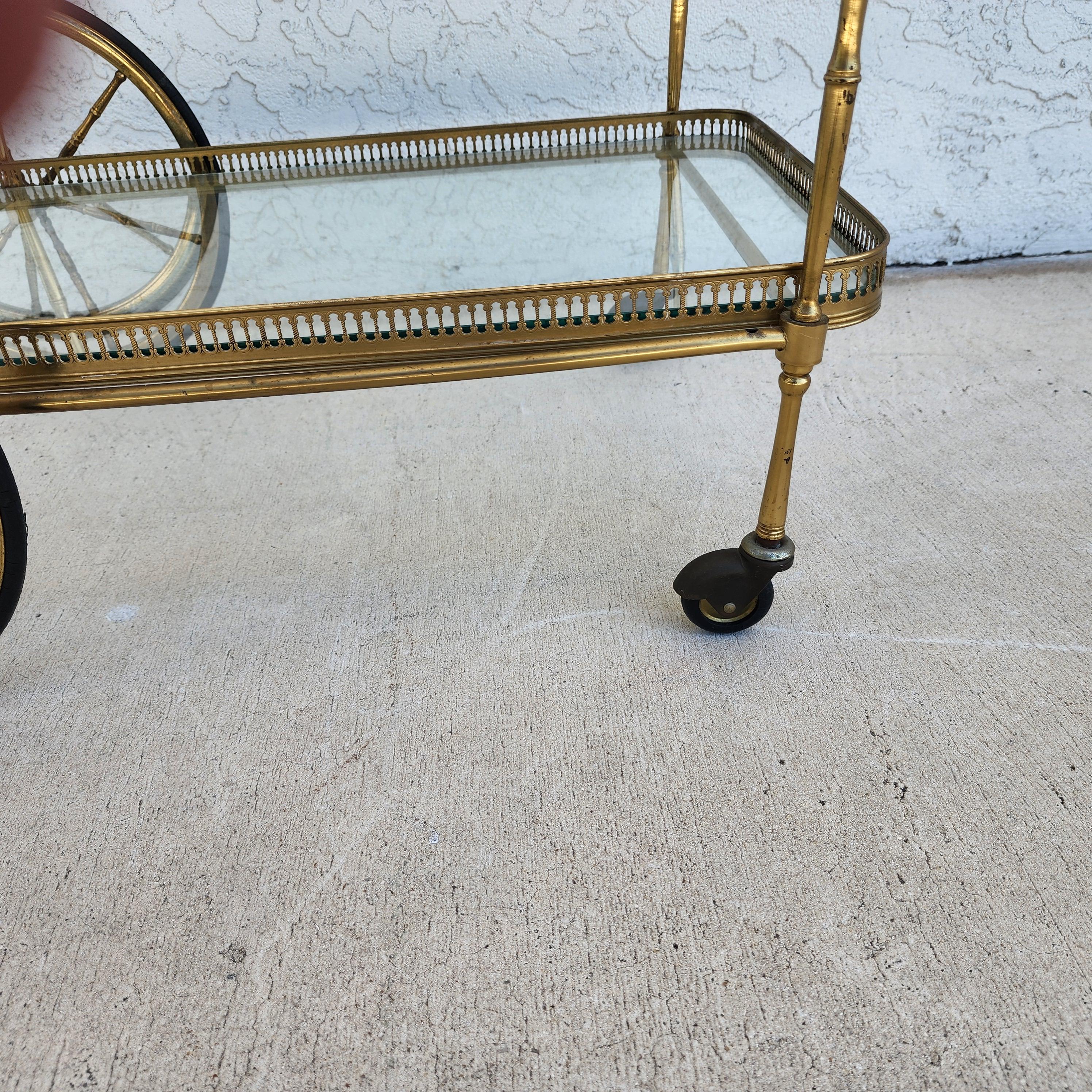 Vintage French Bar Serving Tea Cart with Serving Tray For Sale 4