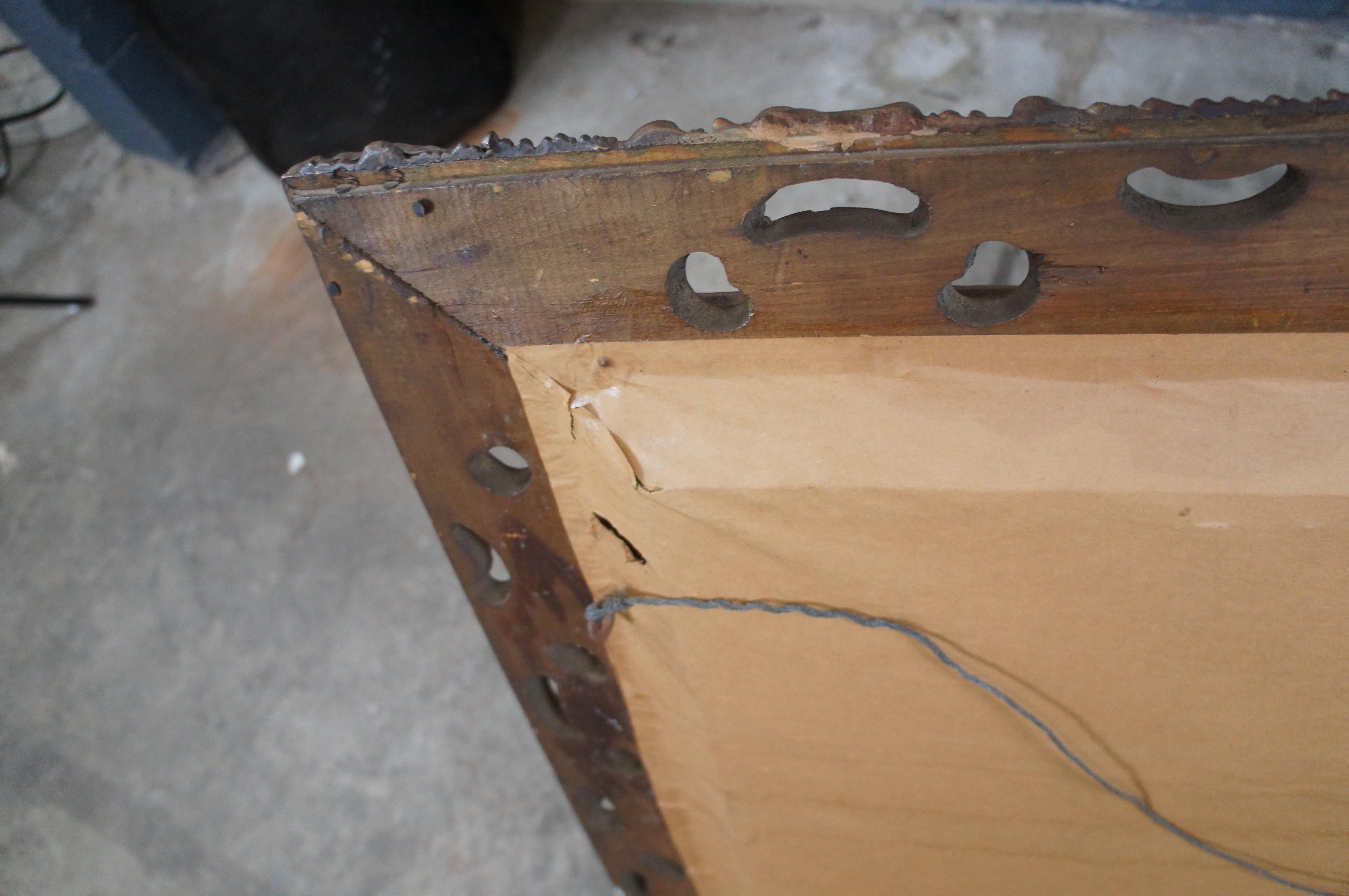 Specchio d'epoca francese barocco rococò, dorato, con trafori d'acanto e smussato, 52