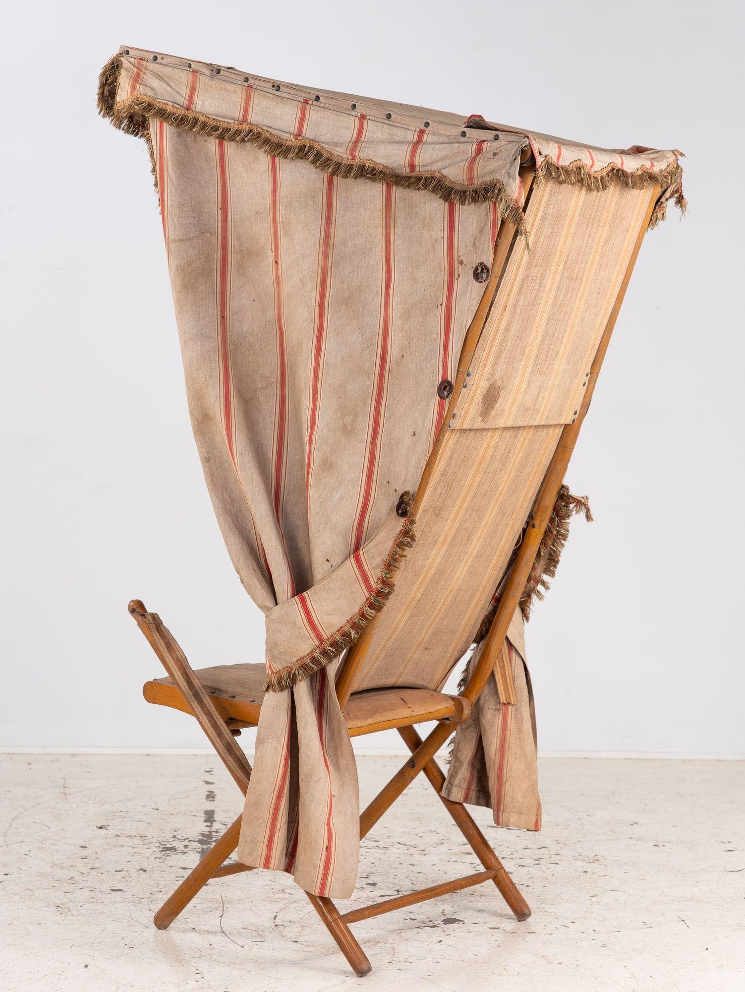 Vintage French Beach Chair with Canopy, Mid 20th C. For Sale 8