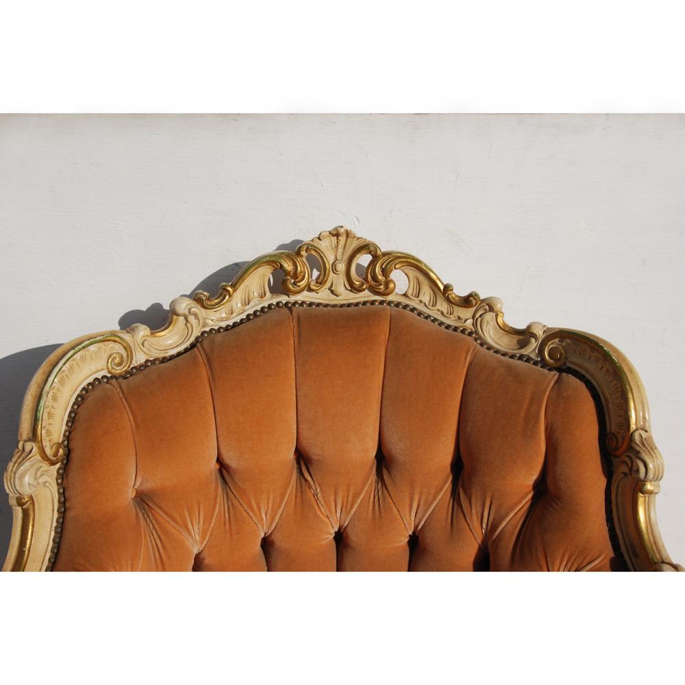 Vintage French Bergère Lounge/ Armchair in Orange Mohair In Good Condition For Sale In Pasadena, TX