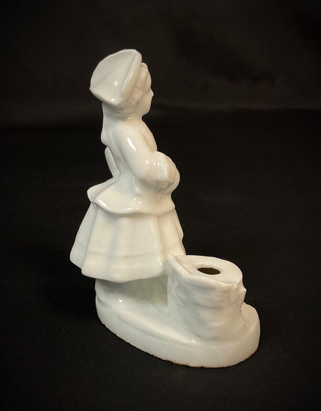 Porcellana Figurina e calamaio in porcellana di bisquit francese d'epoca, anni '70 - 2Y580 in vendita