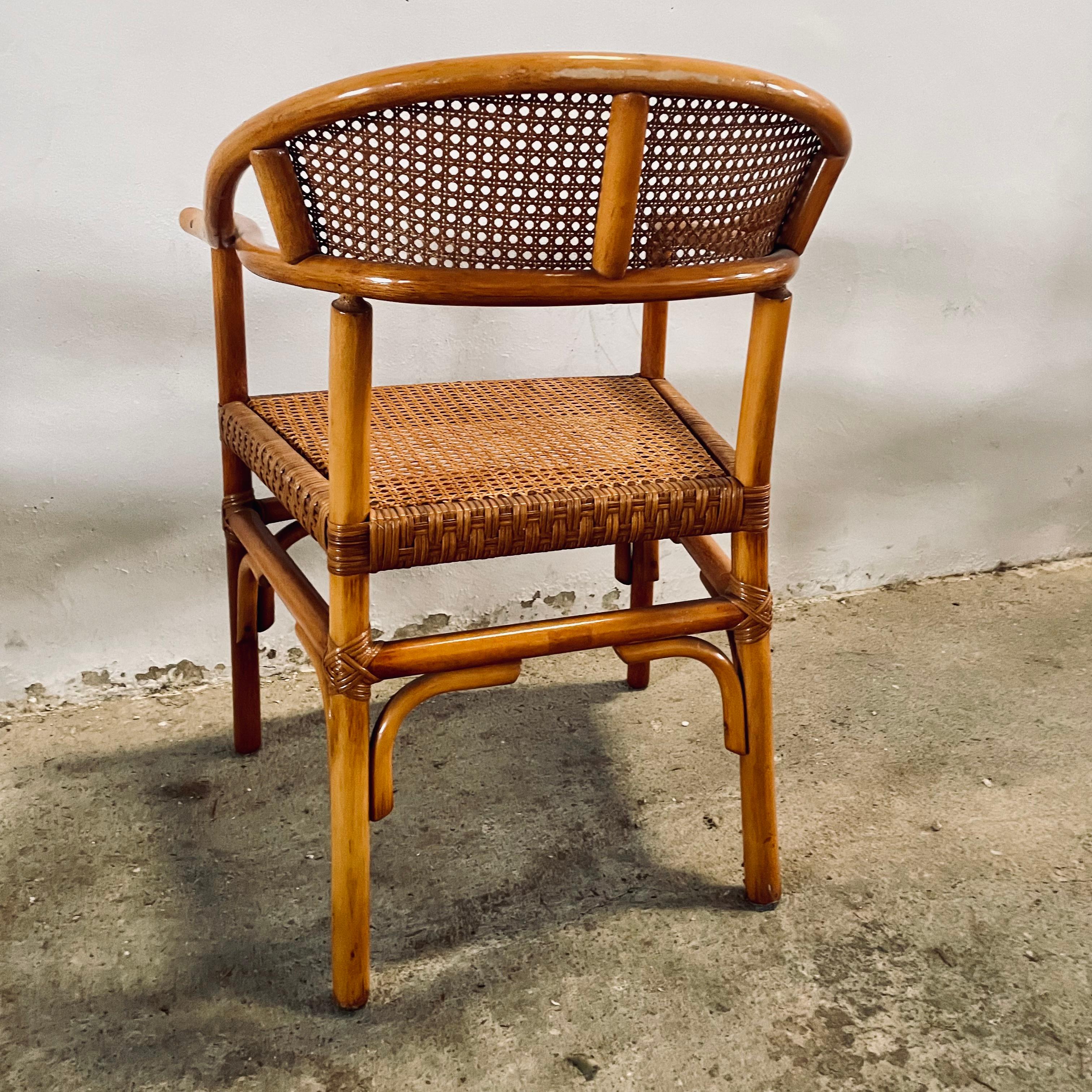 Chaises Bistro françaises vintage en rotin et bambou en vente 1