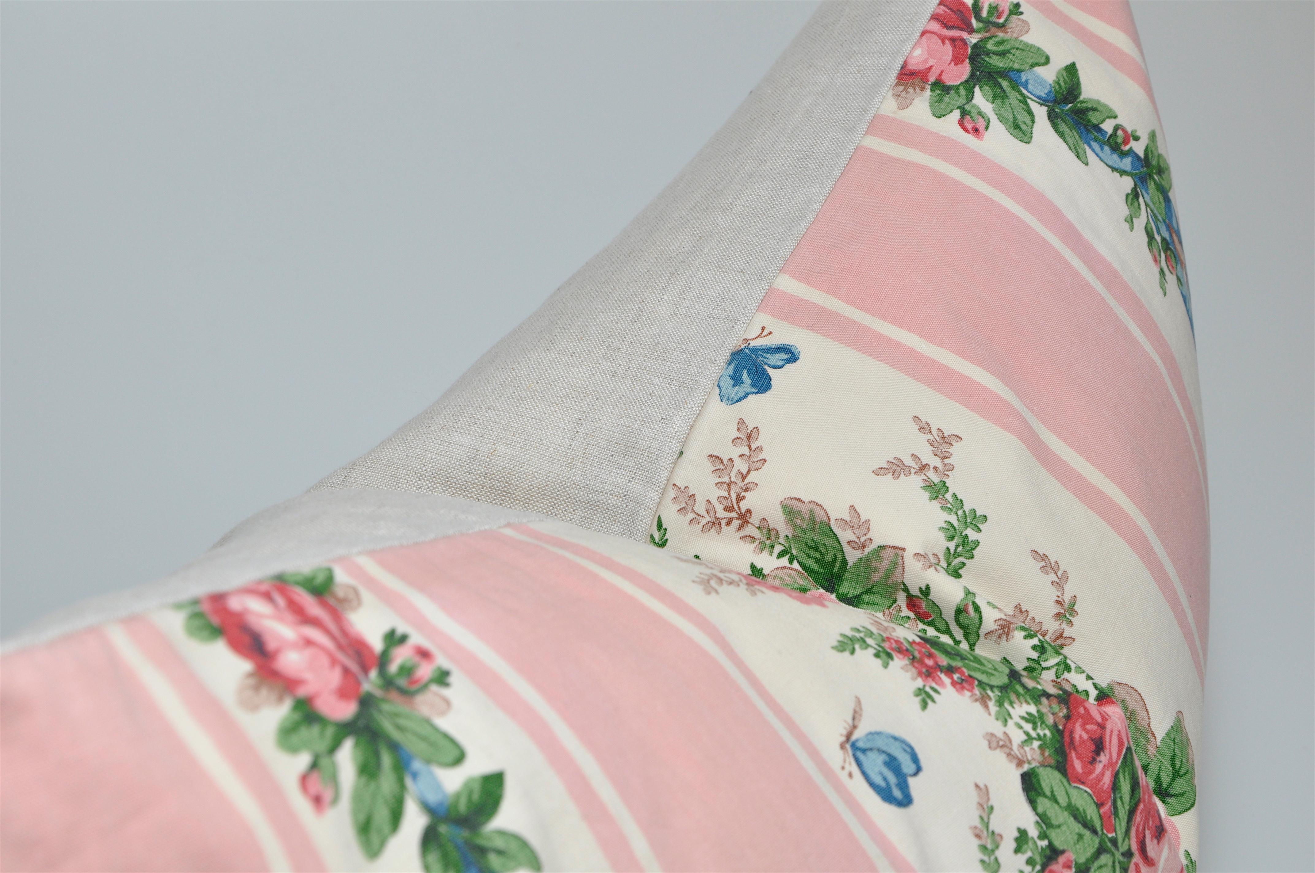 Vintage French Boussac Versailles fabric with Irish linen cushion pillow pink

Custom made luxury cushions created with French vintage ‘Petit Trianon' Boussac fabric from their 'Romanex' collection in pale blue with a beautiful pattern of pretty