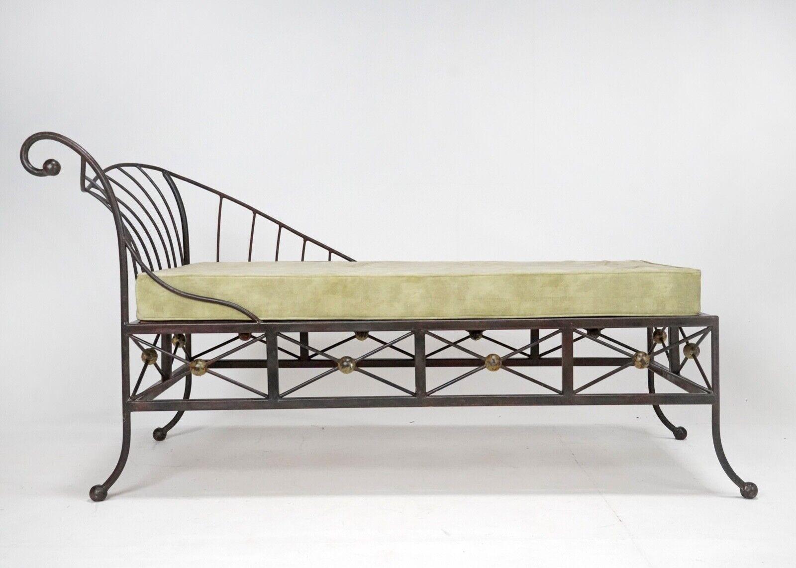 A beautifully sculptural French steel daybed.
Made from steel which we've lacquered to stop it rusting. 
The cushion is newly upholstered in a moss green velvet. 
A truly unique piece.
Circa 1960s

Dimensions

H 89 W 157cm D71 SH 55cm

 
Condition
