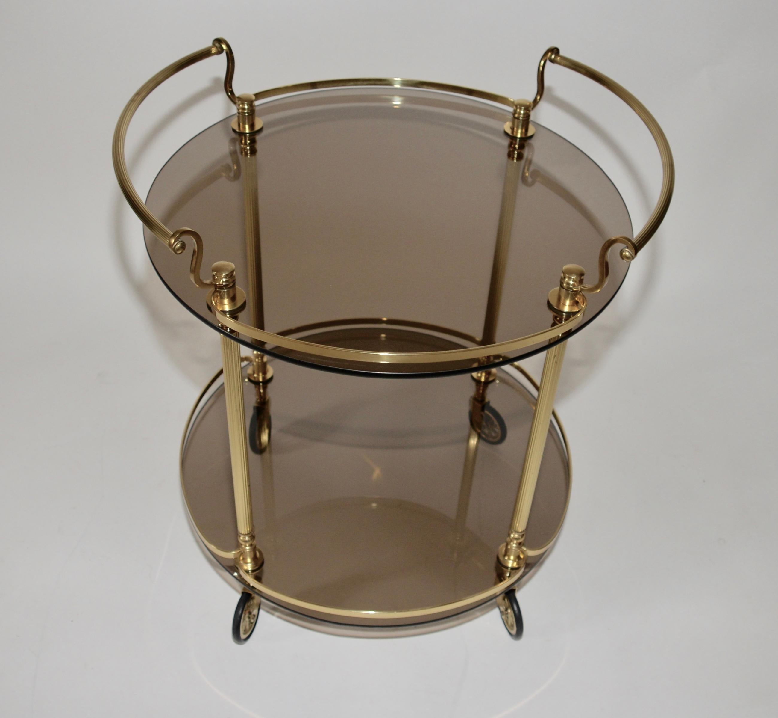 Vintage French Brass and Glass Drinks Trolley In Good Condition In Crowborough, East Sussex