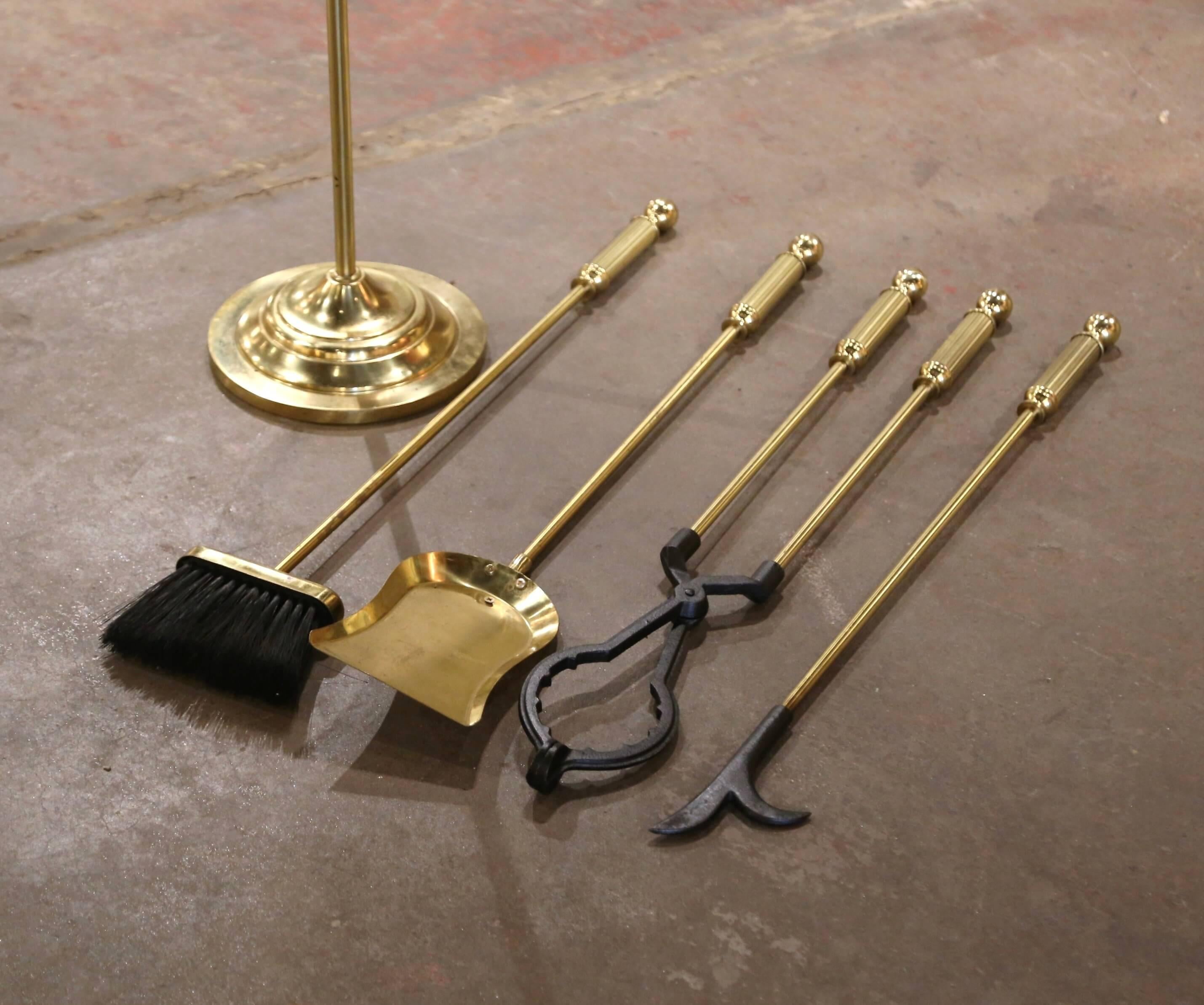 Vintage Französisch Messing Kamin vier-teilige Tool Set auf Stand im Angebot 2