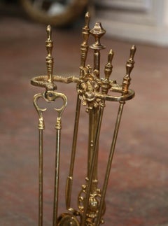Set d'outils de serviteur pour cheminée en laiton français d'époque