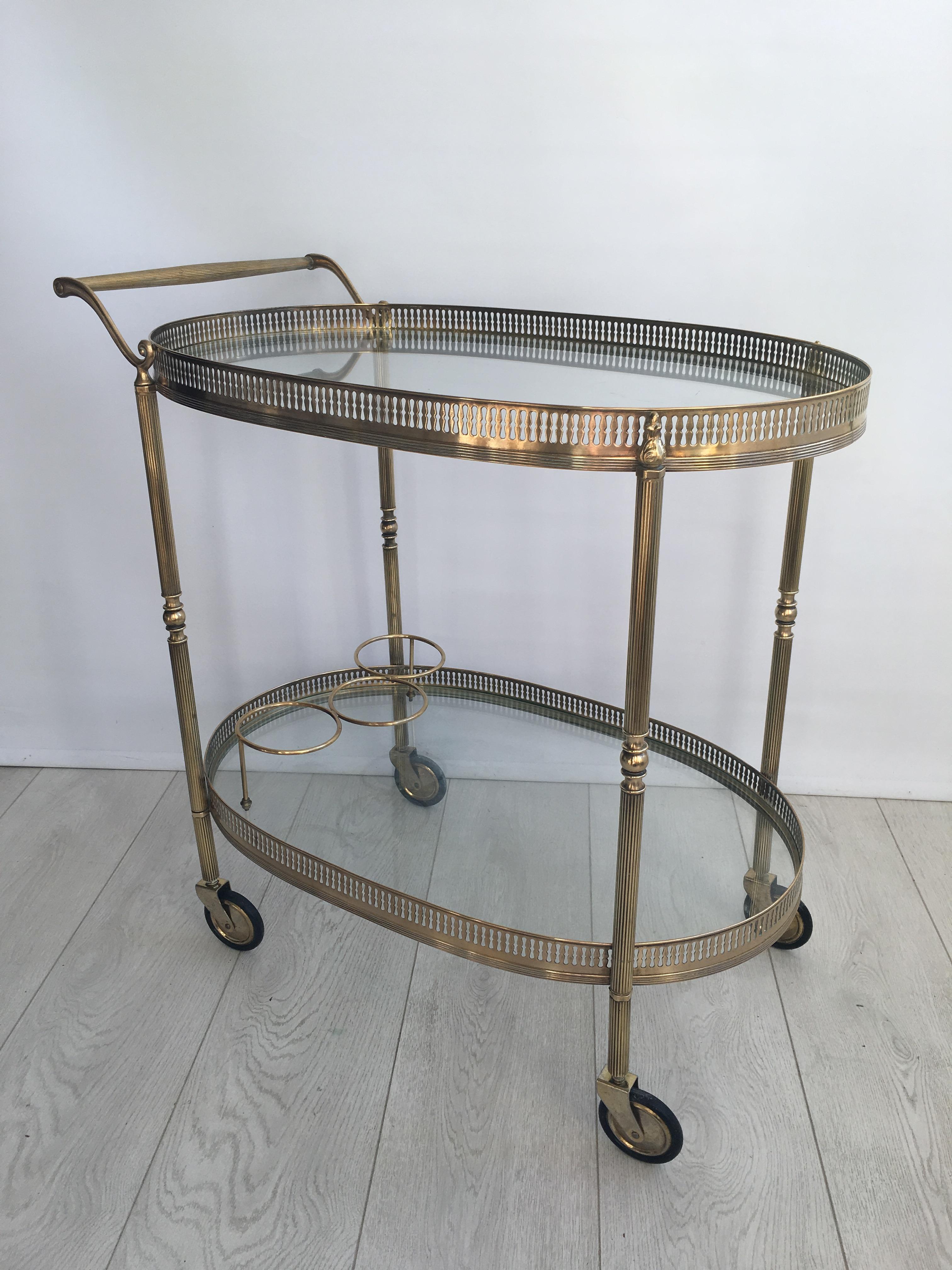 Vintage French Brass Oval Drinks Trolley or Bar Cart In Good Condition In Copthorne, GB