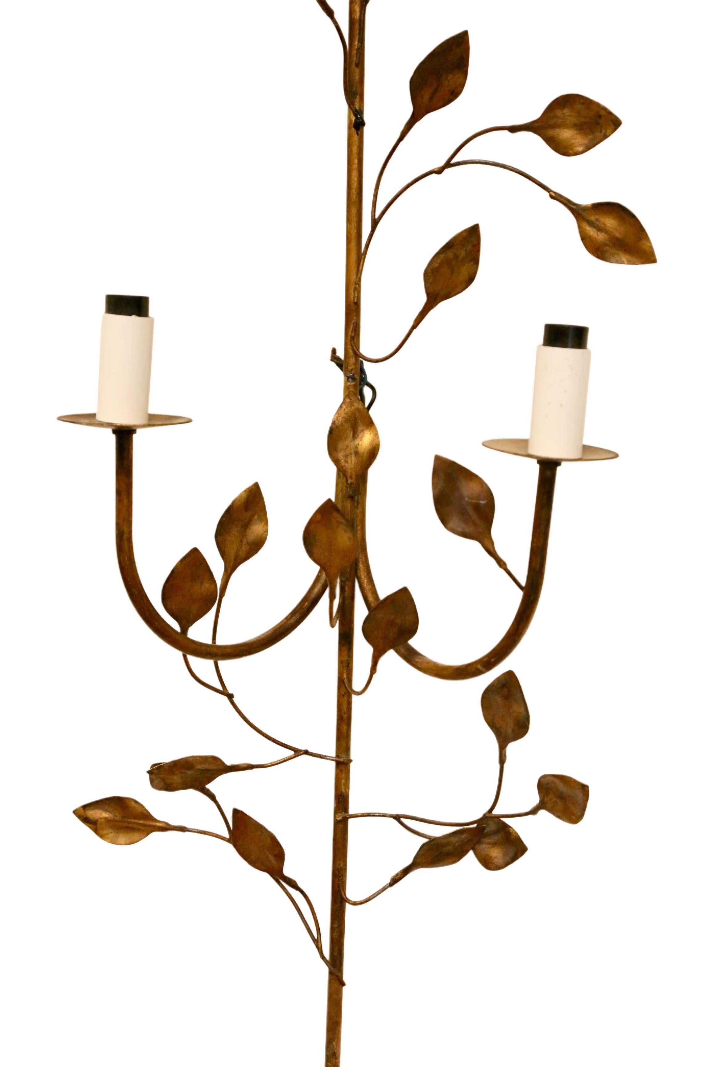 Vintage Französisch Messing Wandleuchte mit Blatt-Motiv - 1950er Jahre Mid-Century Design (Moderne der Mitte des Jahrhunderts) im Angebot